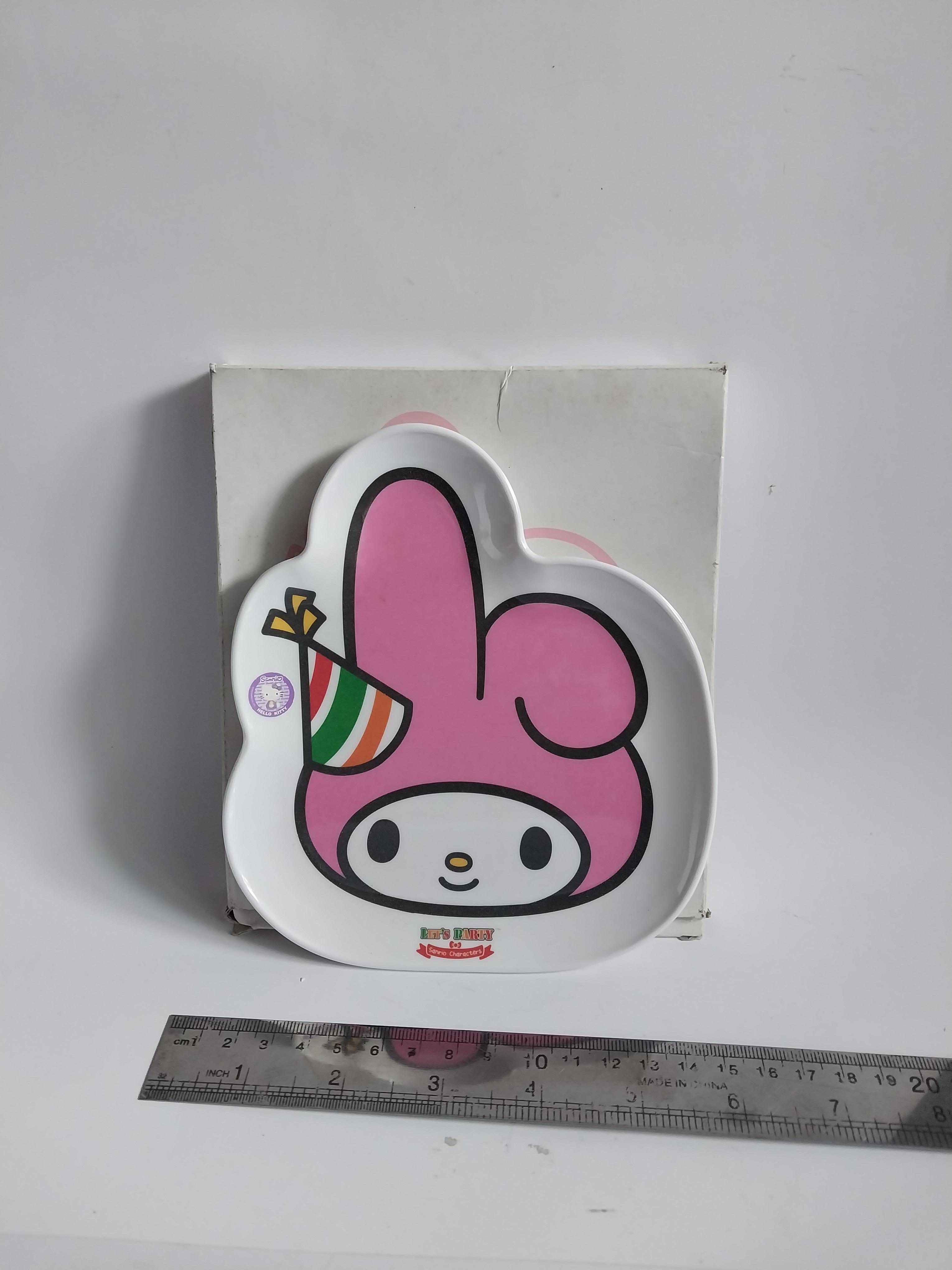 มีหลายภาพ จานใส่ขนมน่ารัก ลายมายเมโลดี้ ของสะสมจากเซเว่นอีเลฟเว่น กล่องเก่า เก็บ ตามภาพ