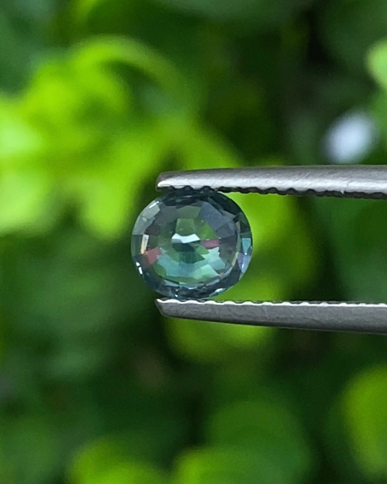 พลอย ไพลิน blue sapphire 0.67 กะรัต (Cts.) พลอยแท้ อัญมณีมงคลประจําวันเกิด เครื่องประดับพลอย