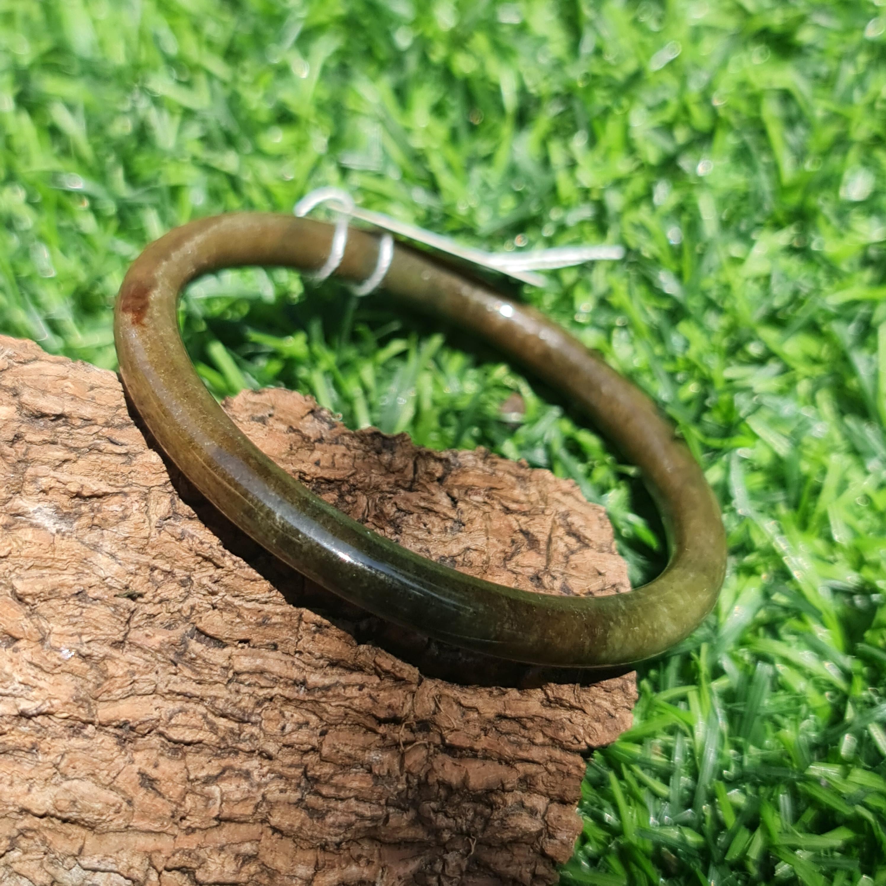 JB6711172 หยก พม่า แท้ Jade กำไลหยก 53.3 มม. (Jadeite bracelet) พม่า (Myanmar)