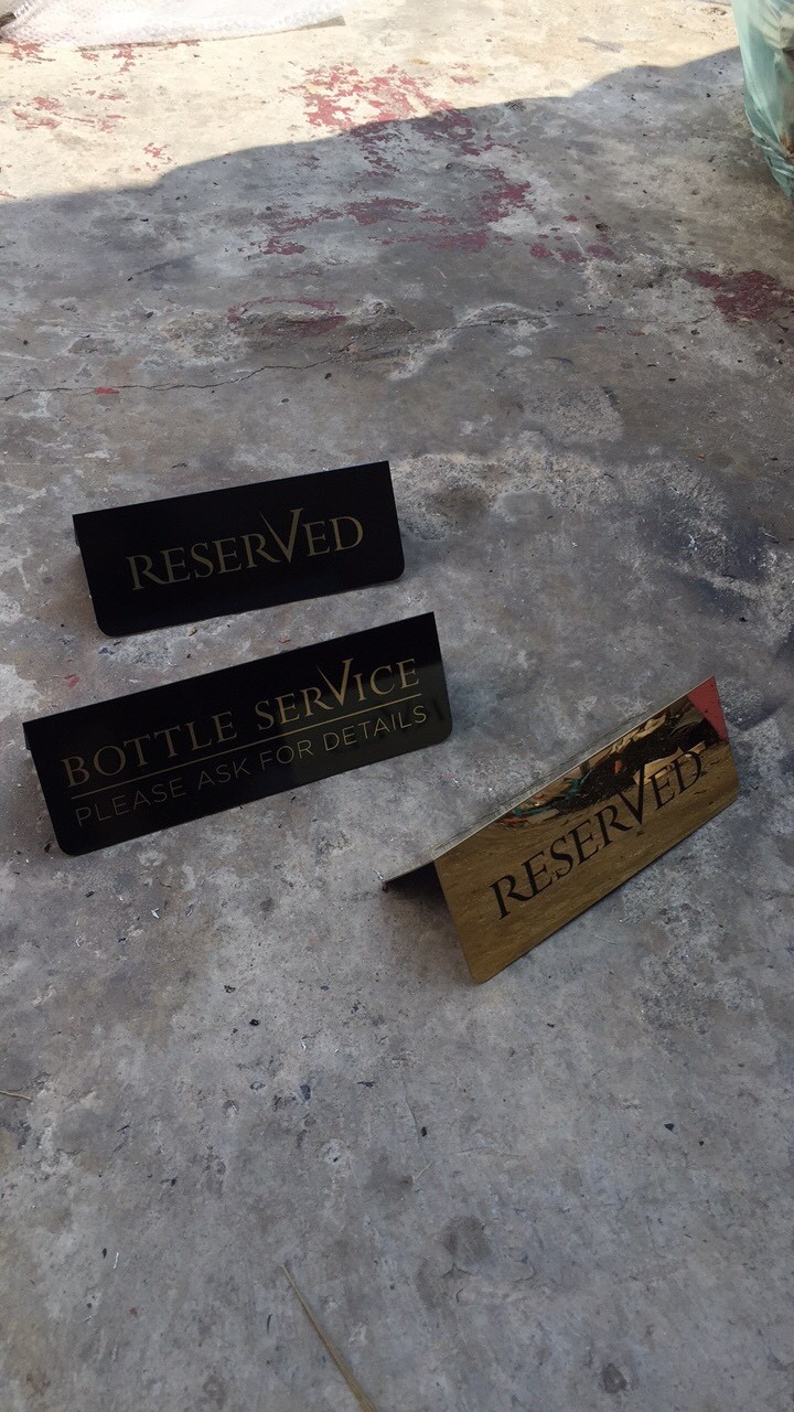 ป้ายสแตนเลสกัดกรด