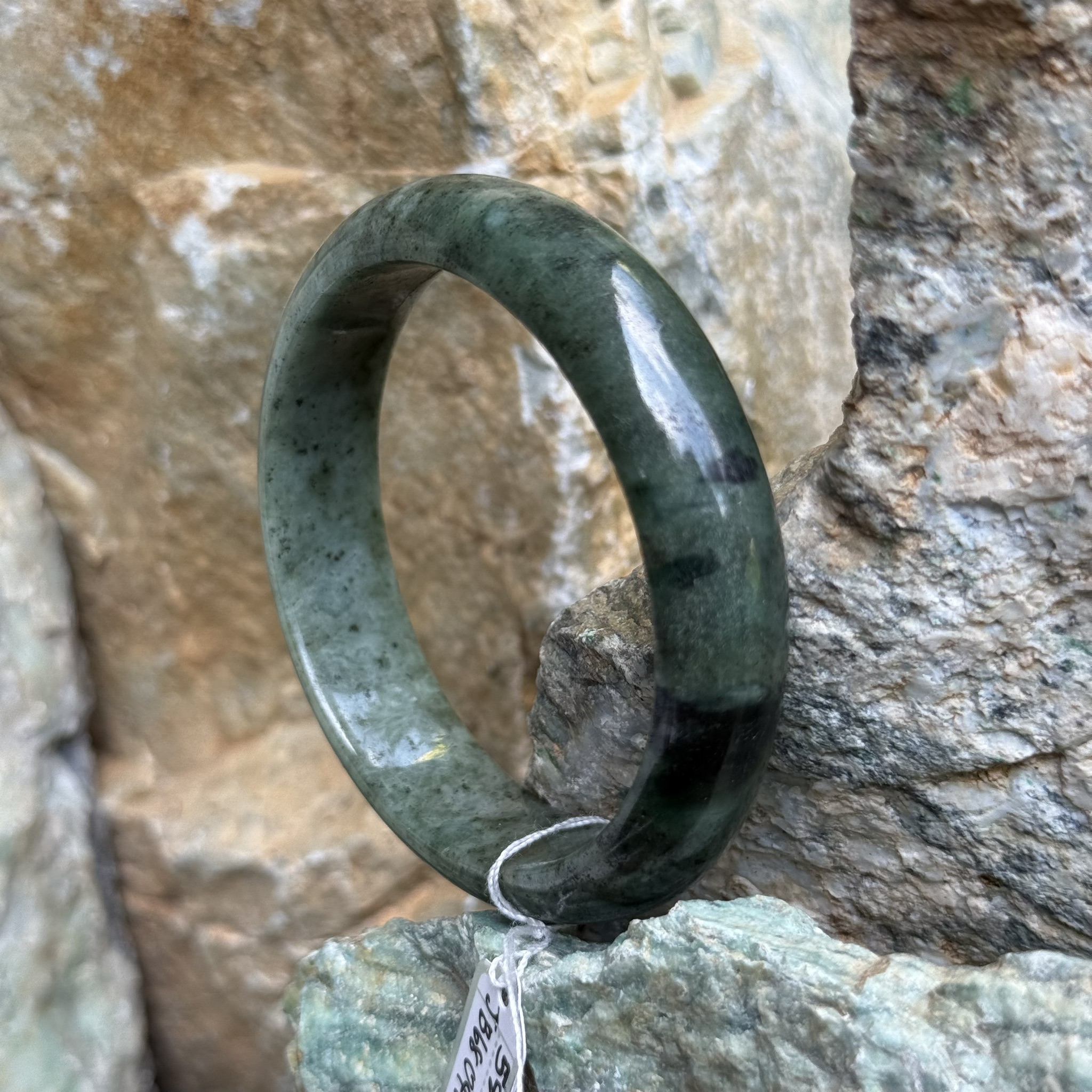 JB6804040 หยก พม่า แท้ Jade กำไลหยก 58.9 มม. (Jadeite bracelet) พม่า (Myanmar)