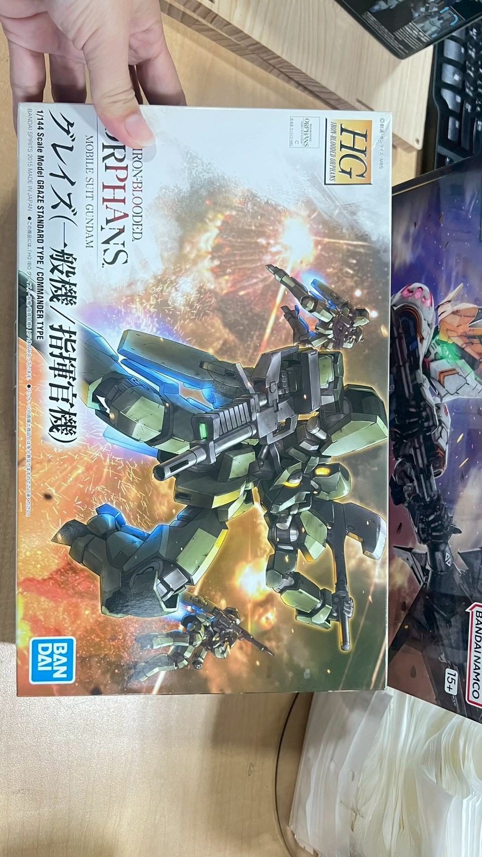 BANDAI HG GRAZE STANDARD / COMMANDER