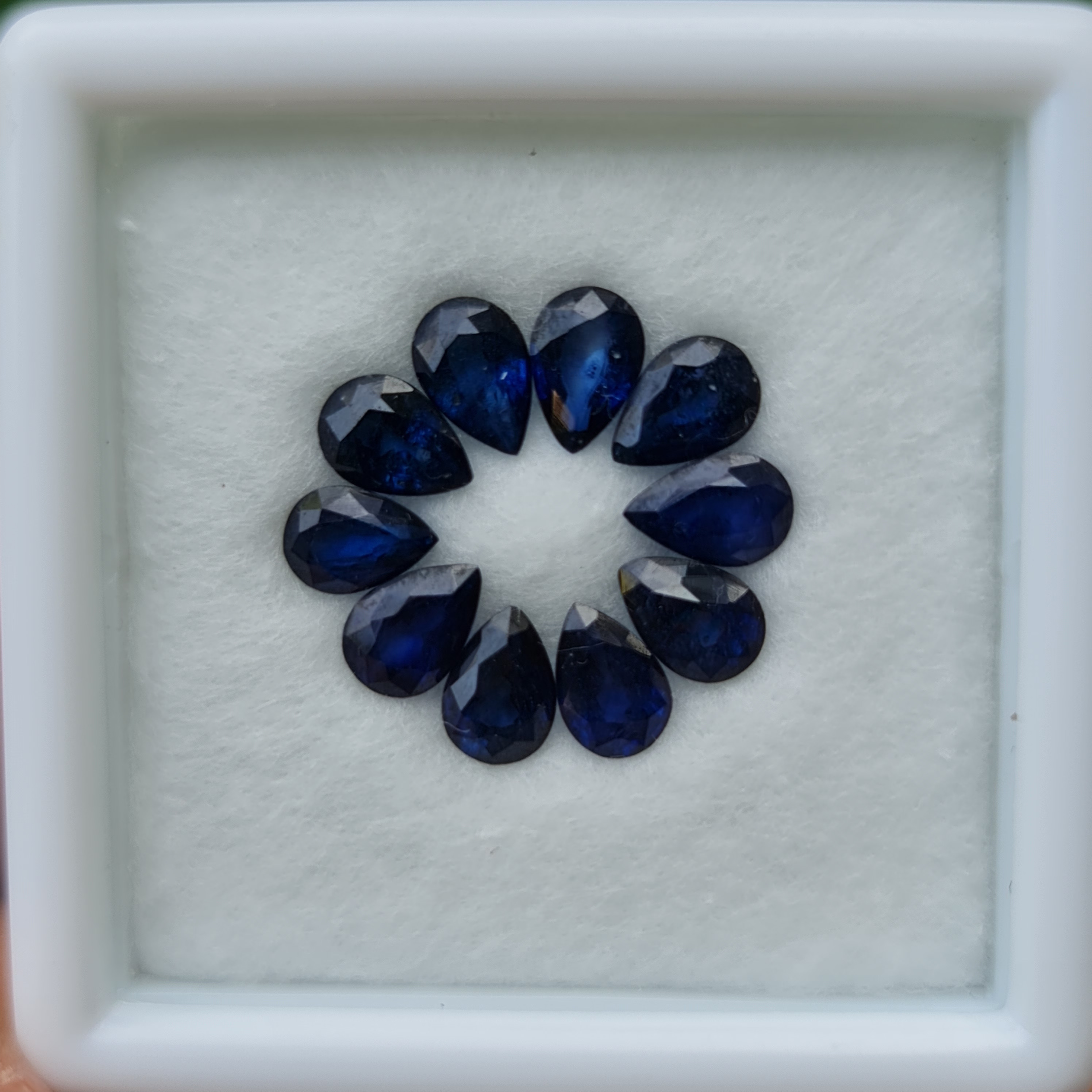 พลอย ไพลิน blue sapphire 5.25 กะรัต (Cts.) 10 เม็ด (Pcs.) พลอยแท้ อัญมณีมงคลประจําวันเกิด เครื่องประดับพลอย