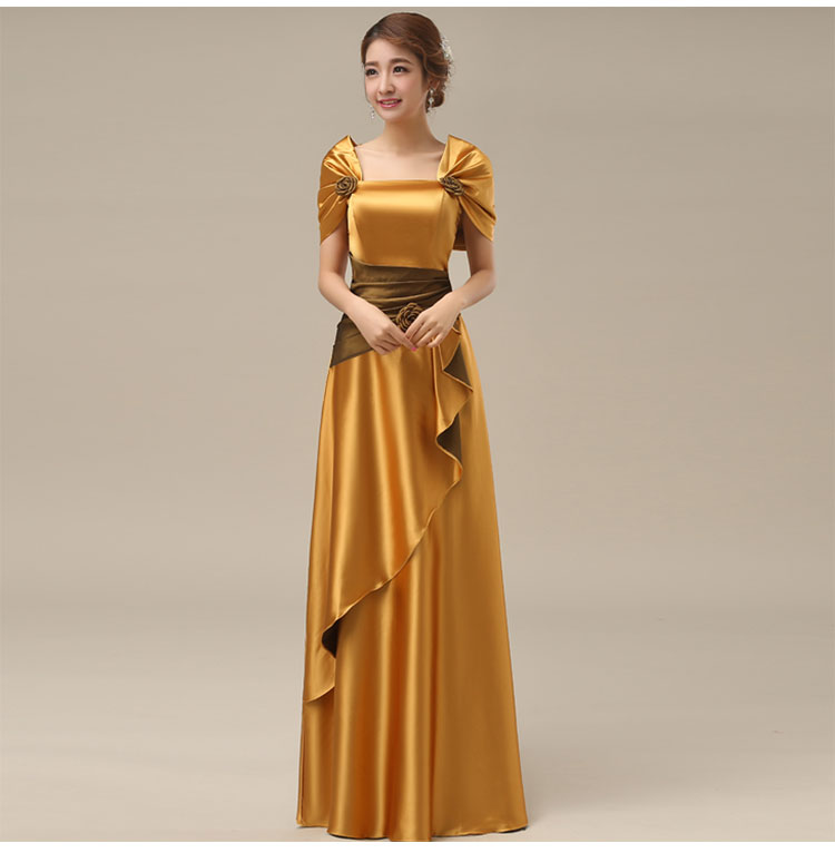 Pre-order ชุดราตรียาว ปิดไหล่ แต่งดอกกุหลาบ จับจีบสวย ผ้าซาติน ซิปหลัง มีไซส์ใหญ่