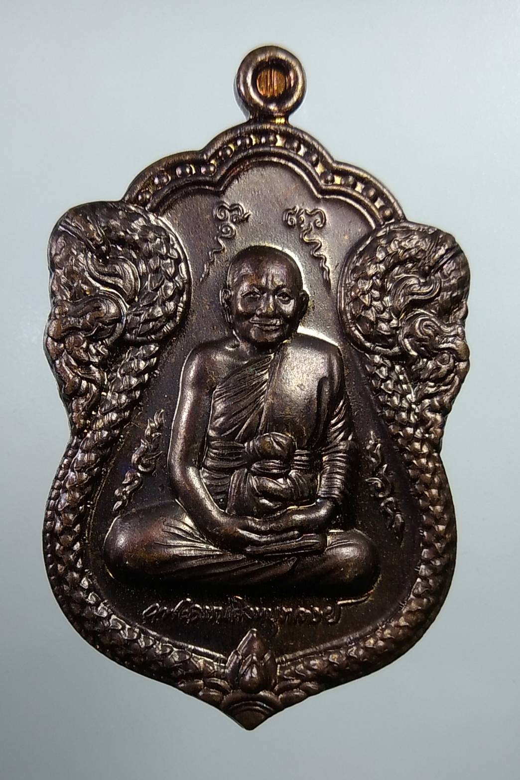 A1949 เหรียญใบเสมาเศรษฐีใหญ่ หลวงพ่อจรัญ วัดอัมพวัน จ.สิงห์บุรี ปี2554