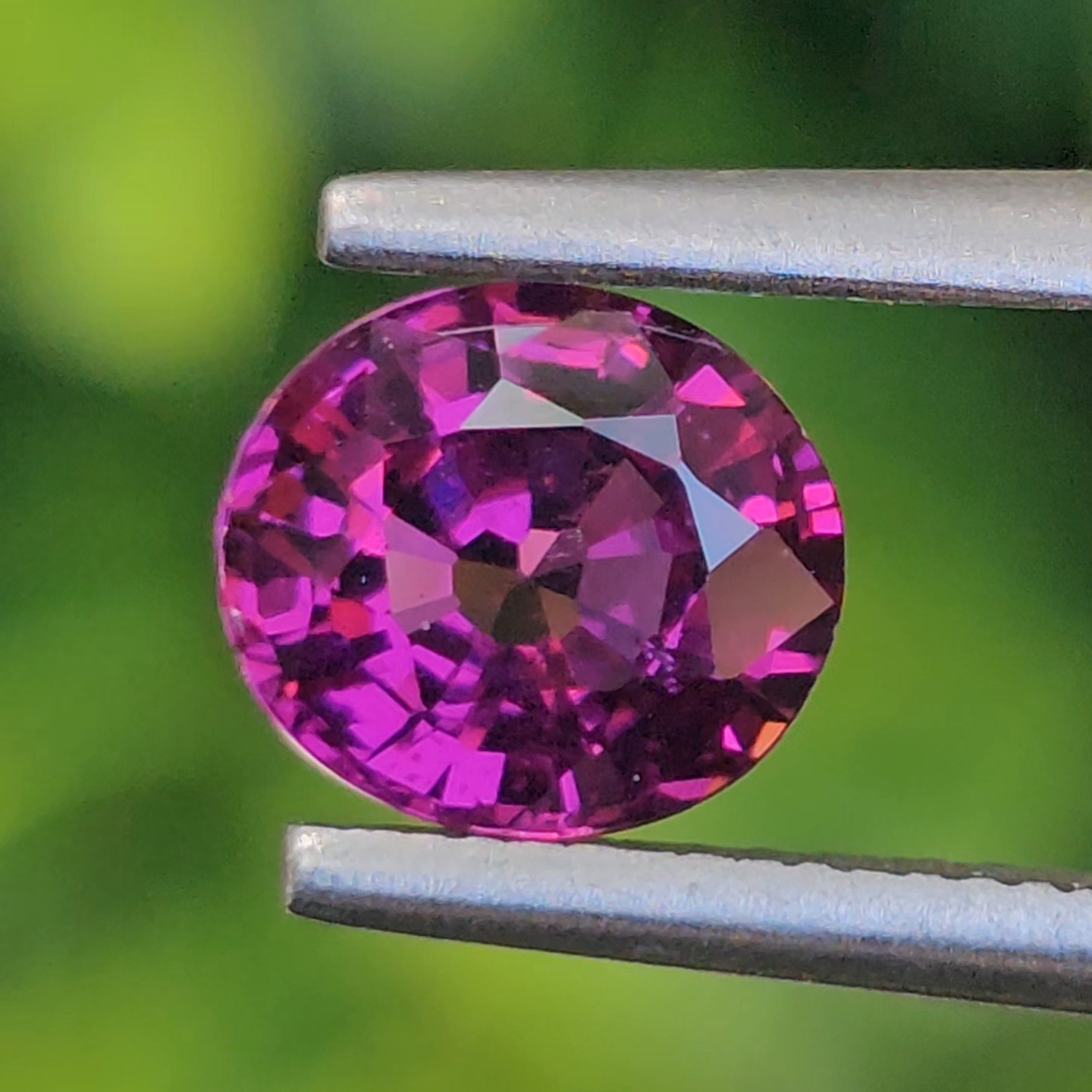 พลอย อุมบาไลต์ การ์เน็ต Umbalite Garnet 1.07กะรัต (Cts.) ดิบ Unheated ลอยแท้ อัญมณีมงคลประจําวันเกิด เครื่องประดับพลอย