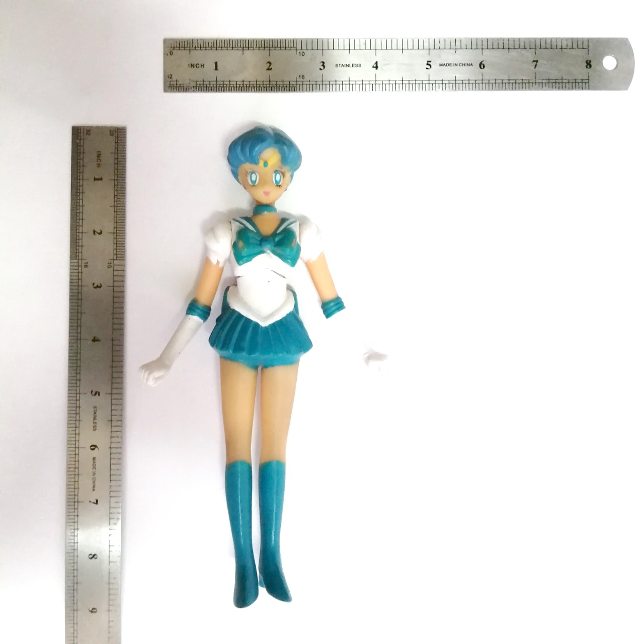 ของเก่าสะสม ตุ๊กตาซอฟ ขนาดสูงกว่า 9 นิ้ว เซเลอร์ เมอคิวรี Sailor Mercury งานเก่า***มีสีลอกบางส่วน ตามภาพ