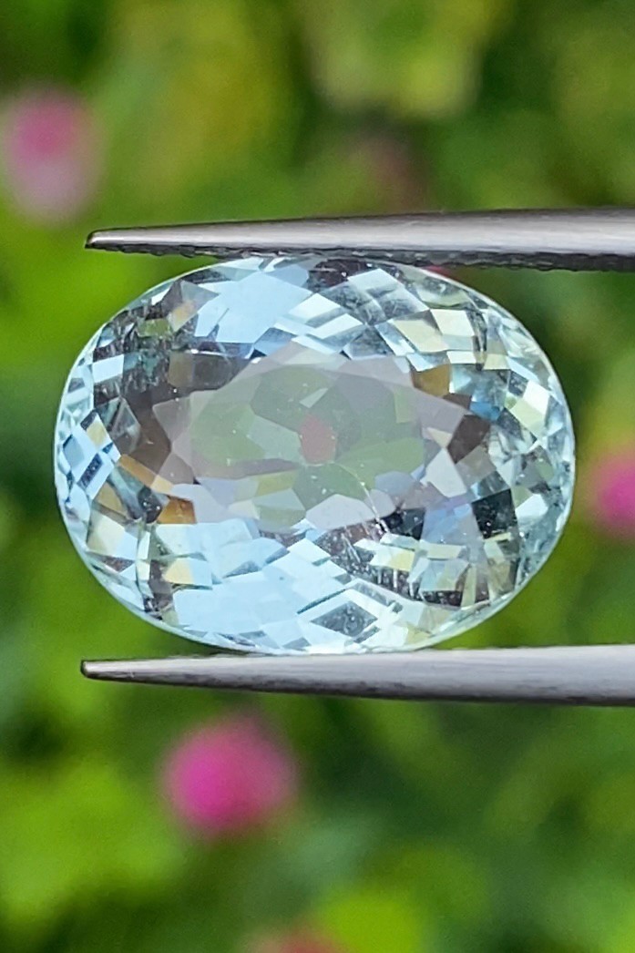 พลอย อความารีน Aquamarine 6.02 กะรัต (Cts.) พลอยแท้ อัญมณีมงคลประจําวันเกิด เครื่องประดับพลอย