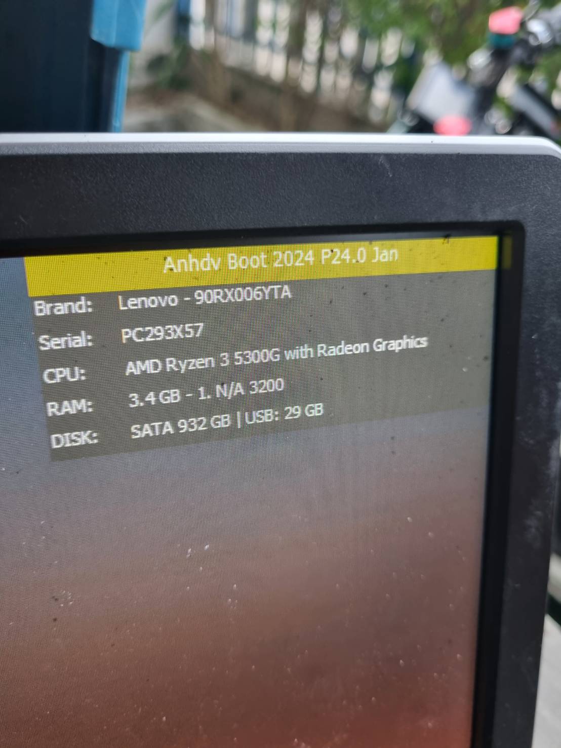 PC Lenovo 90RX006YTA Ryzen3 5300G Ram 4GB HDD 1TB