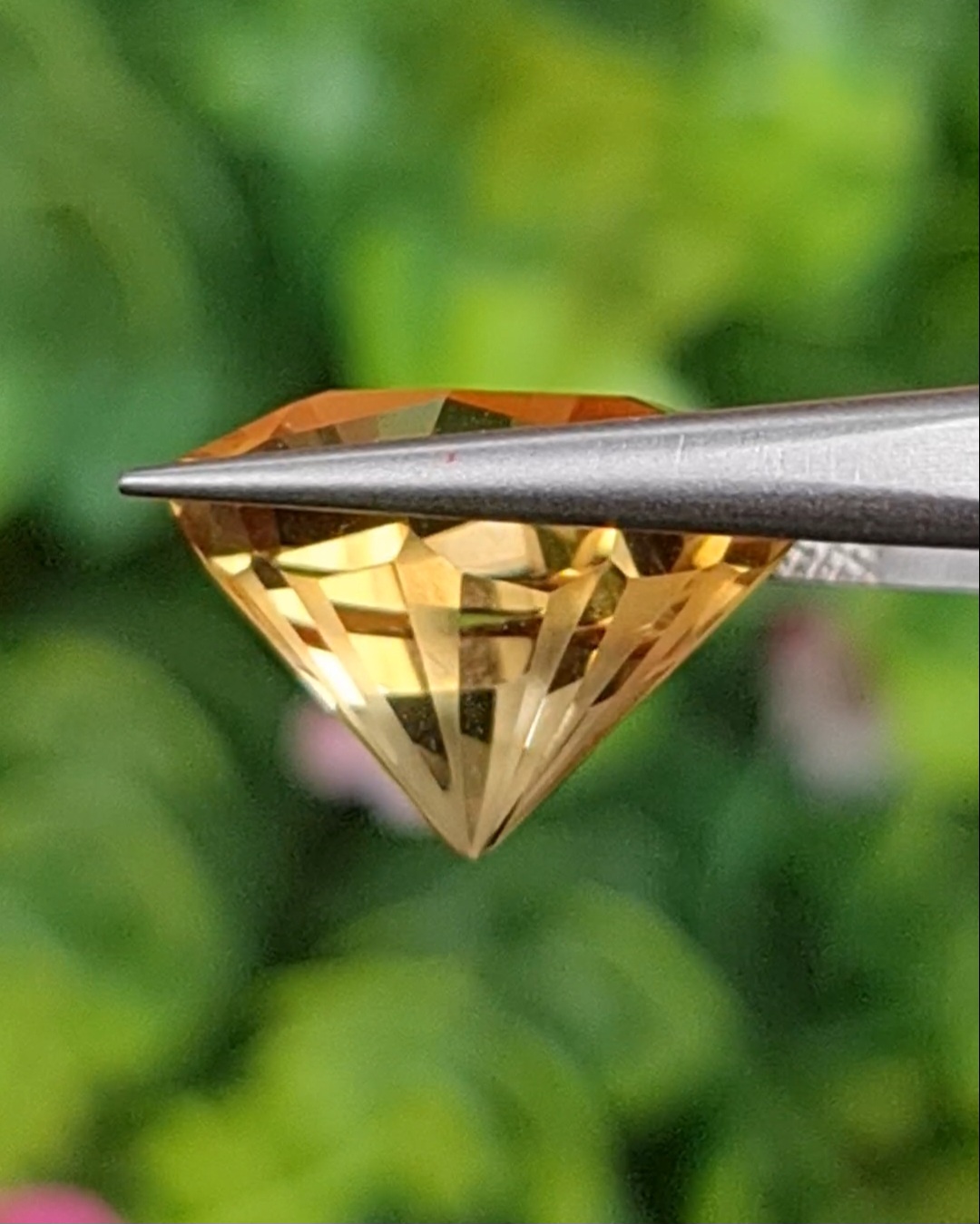 พลอย ซิทริน Citrine 12.11 กะรัต (Cts.) พลอยแท้ อัญมณีมงคลประจําวันเกิด เครื่องประดับพลอย