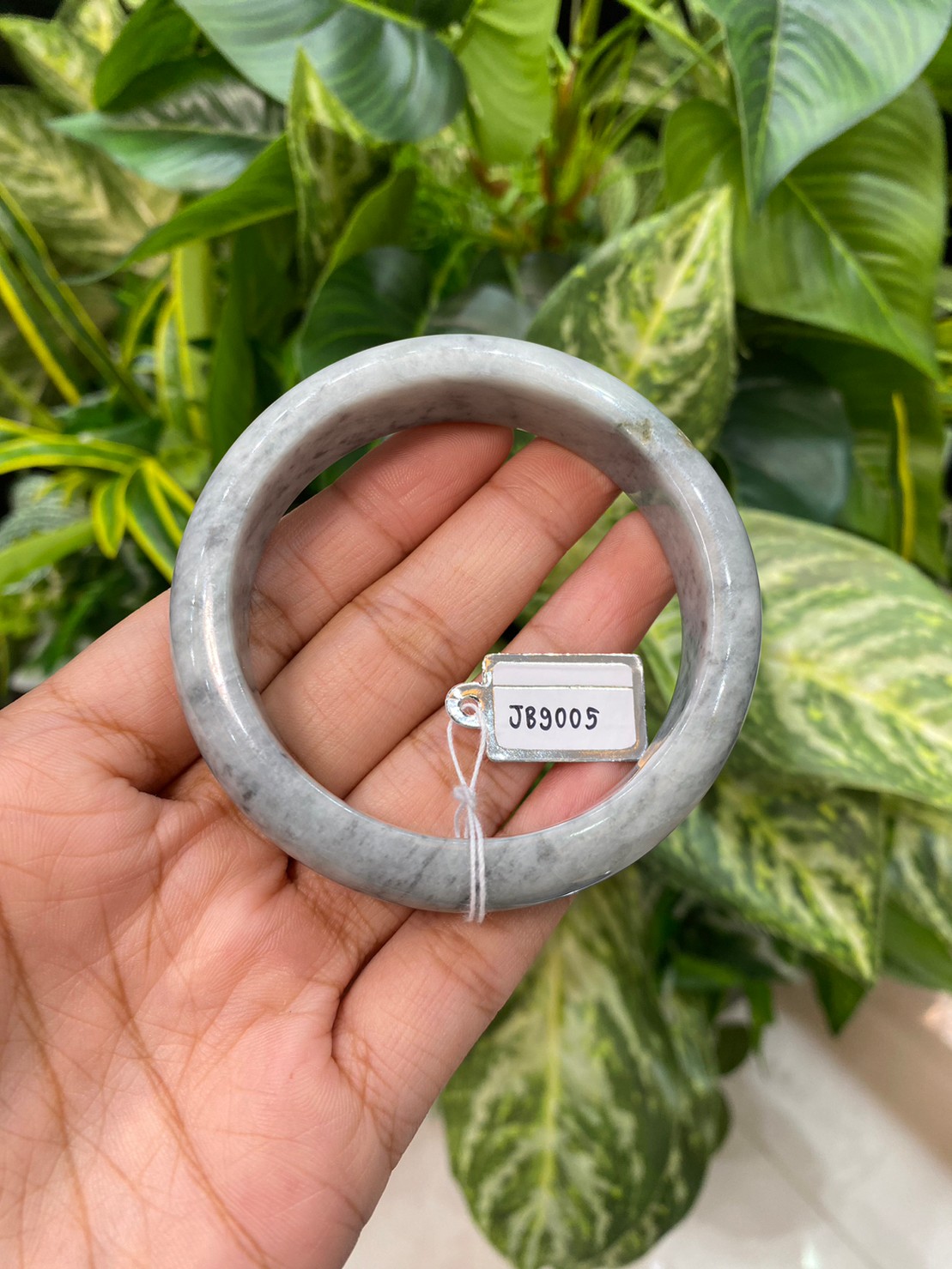 JB9005 หยก พม่า แท้ Jade กำไลหยก 53.5 มม. (Jadeite bracelet) พม่า (Myanmar)