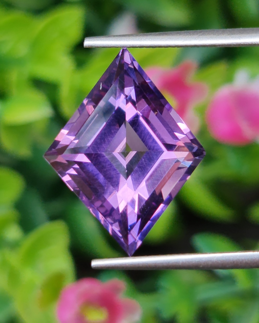 พลอย อเมทิส Amethyst 8.02 กะรัต (Cts.) พลอยแท้ อัญมณีมงคลประจําวันเกิด เครื่องประดับพลอย