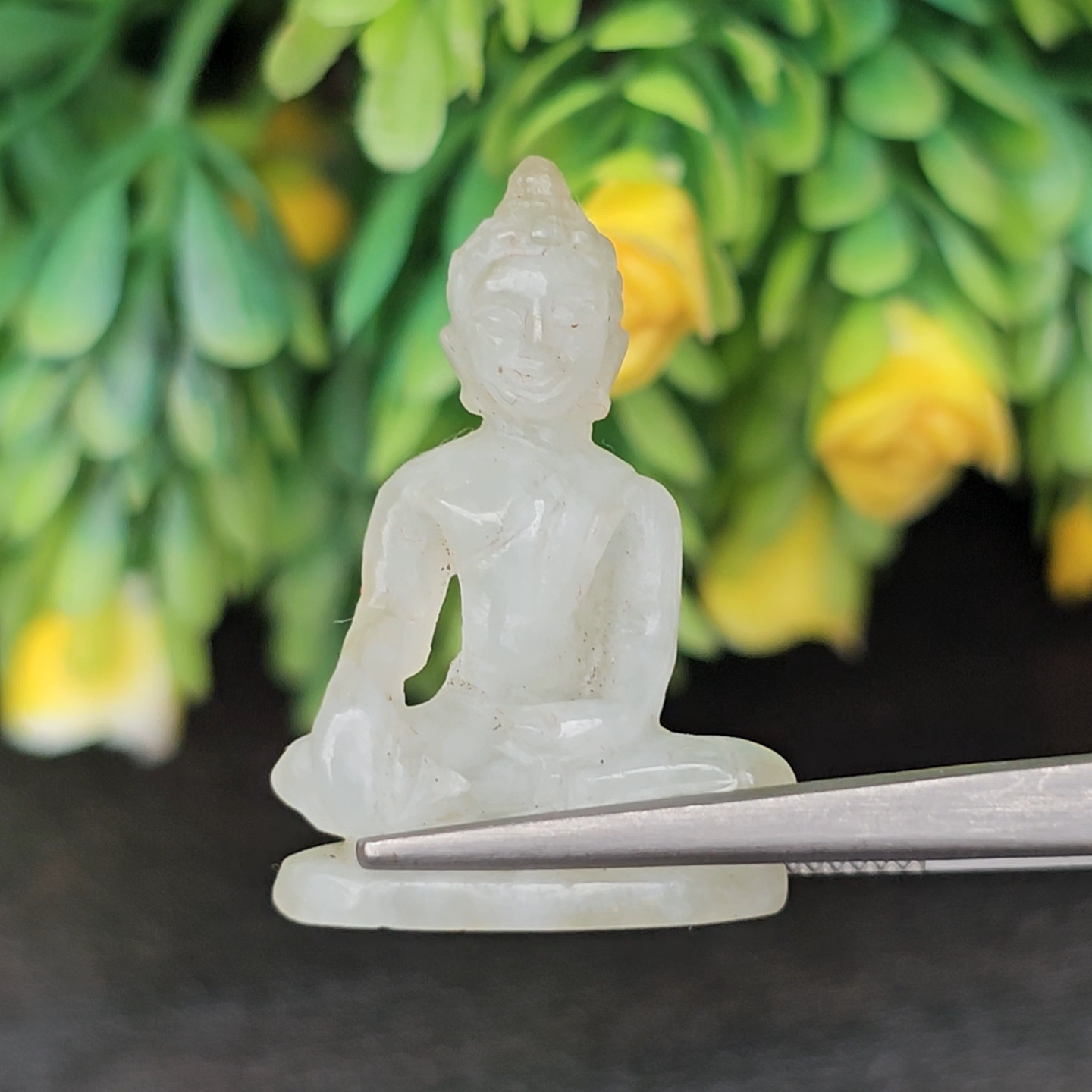 หยก แกะสลัก รูป พระ (Burmese jadeite) 23.65 กะรัต (cts.) หยก พม่า แท้