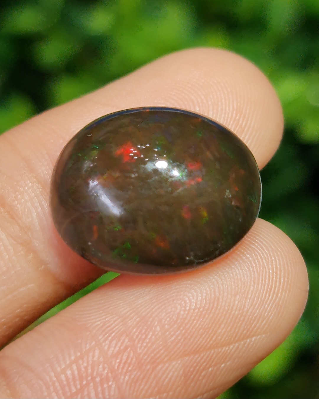 พลอย แบล็ก โอปอล Black Opal 15.76 กะรัต (Cts.) ดิบ (Unheated) พลอยแท้ อัญมณีมงคลประจําวันเกิด เครื่องประดับพลอย