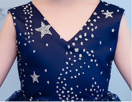 Pre-order ชุดราตรีเด็ก แขนกุด แต่งเกล็ดเงินรูปดาว กระโปรงพองสวย ซิปหลัง