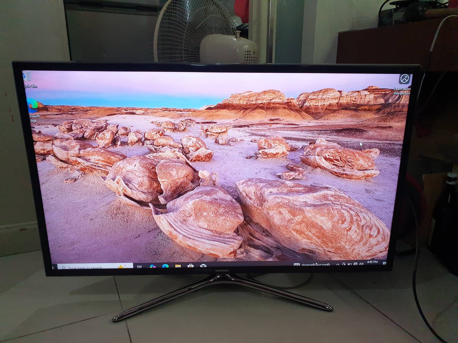 TV SAMSUNG 40 นิ้ว UA40F6400DK