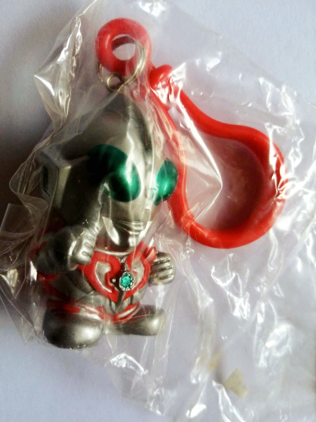 พวงกุญแจ อุลตร้าแมน มิลเลเนี่ยมUltraman Millenium Key Chain: เหลือง,แดง Red or Yellow