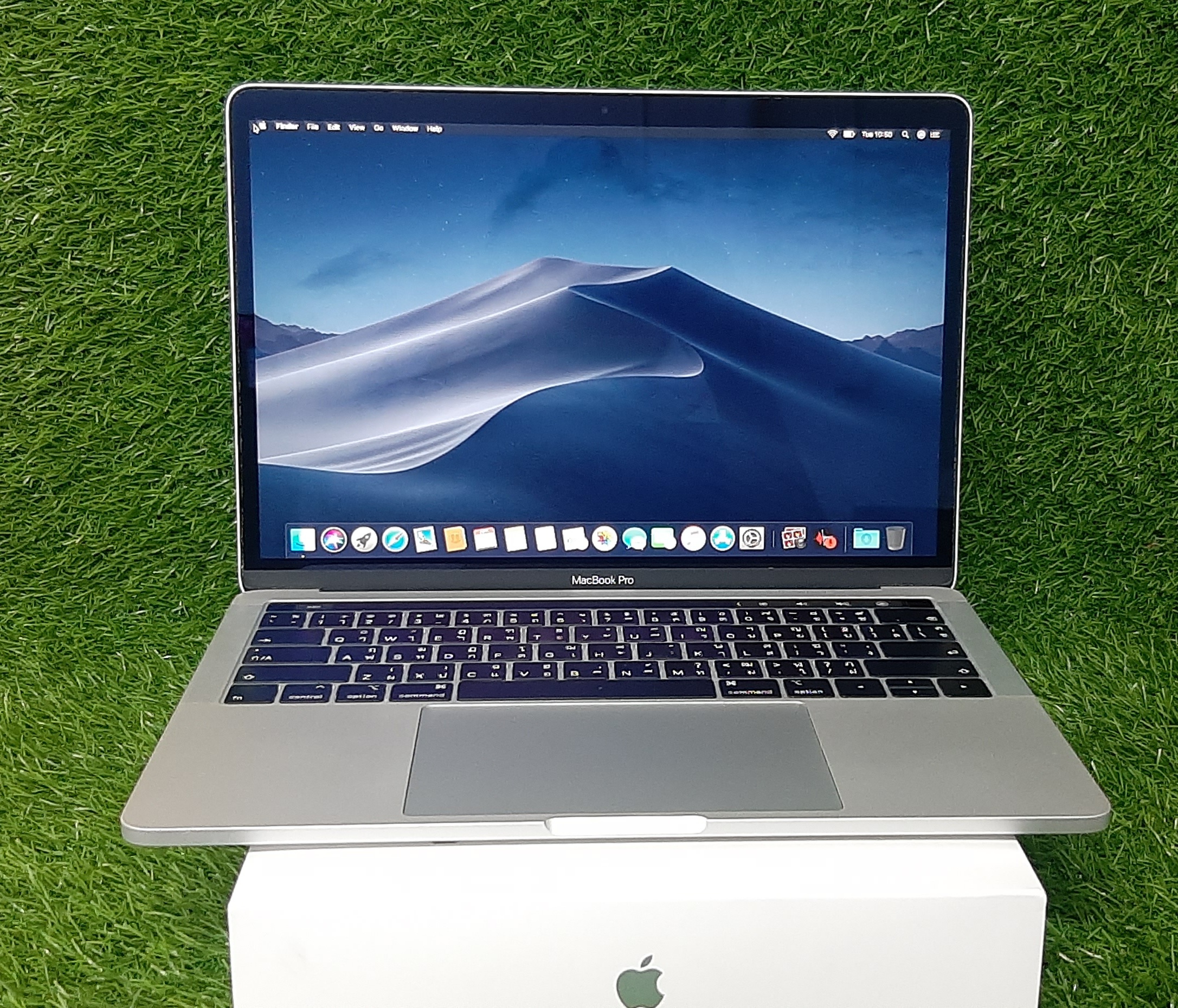 โน๊ตบุ๊คมือสอง ประกันร้าน 1 เดือน Pro13"2019 (i5-8257U Ram8GB SSD128GB) พร้อม Adapter