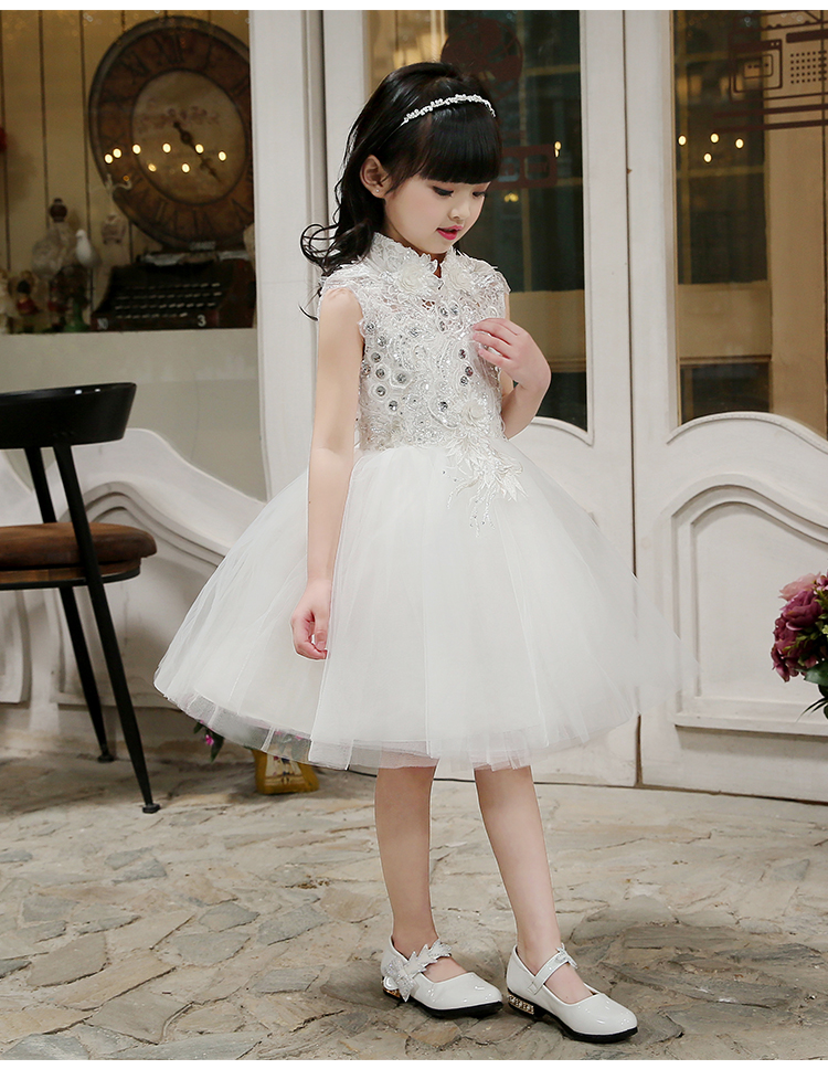 Pre-order ชุดราตรีเด็ก ชุดออกงาน ชุดกระโปรง แขนกุด คอจีน แต่งดอก แต่งเพชรช่วงอก กระโปรงตาข่าย ซิปหลัง