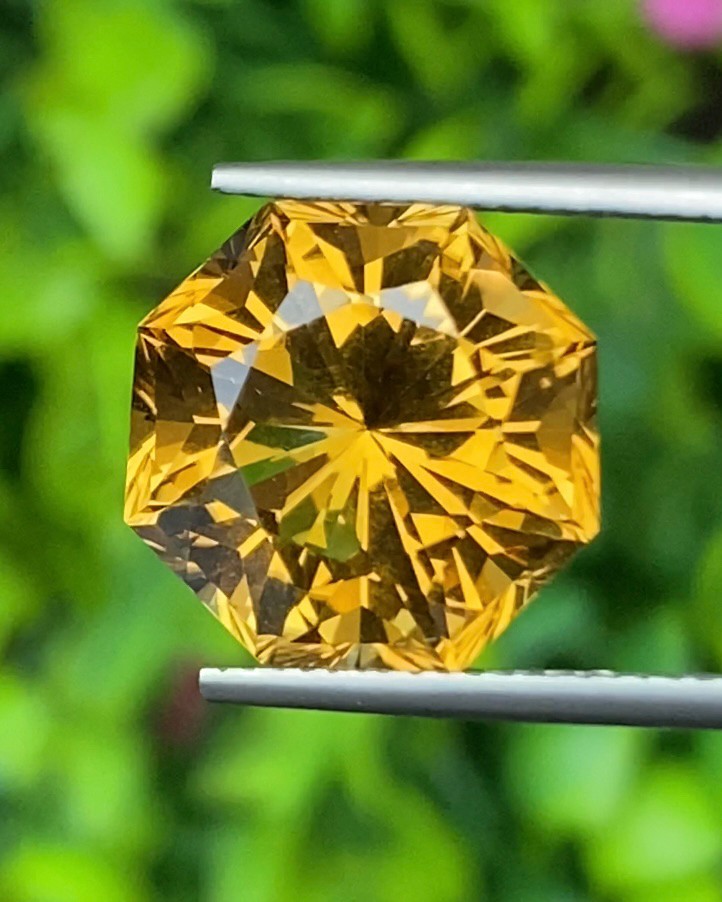 พลอย ซิทริน Citrine 9.43 กะรัต (Cts.) พลอยแท้ อัญมณีมงคลประจําวันเกิด เครื่องประดับพลอย