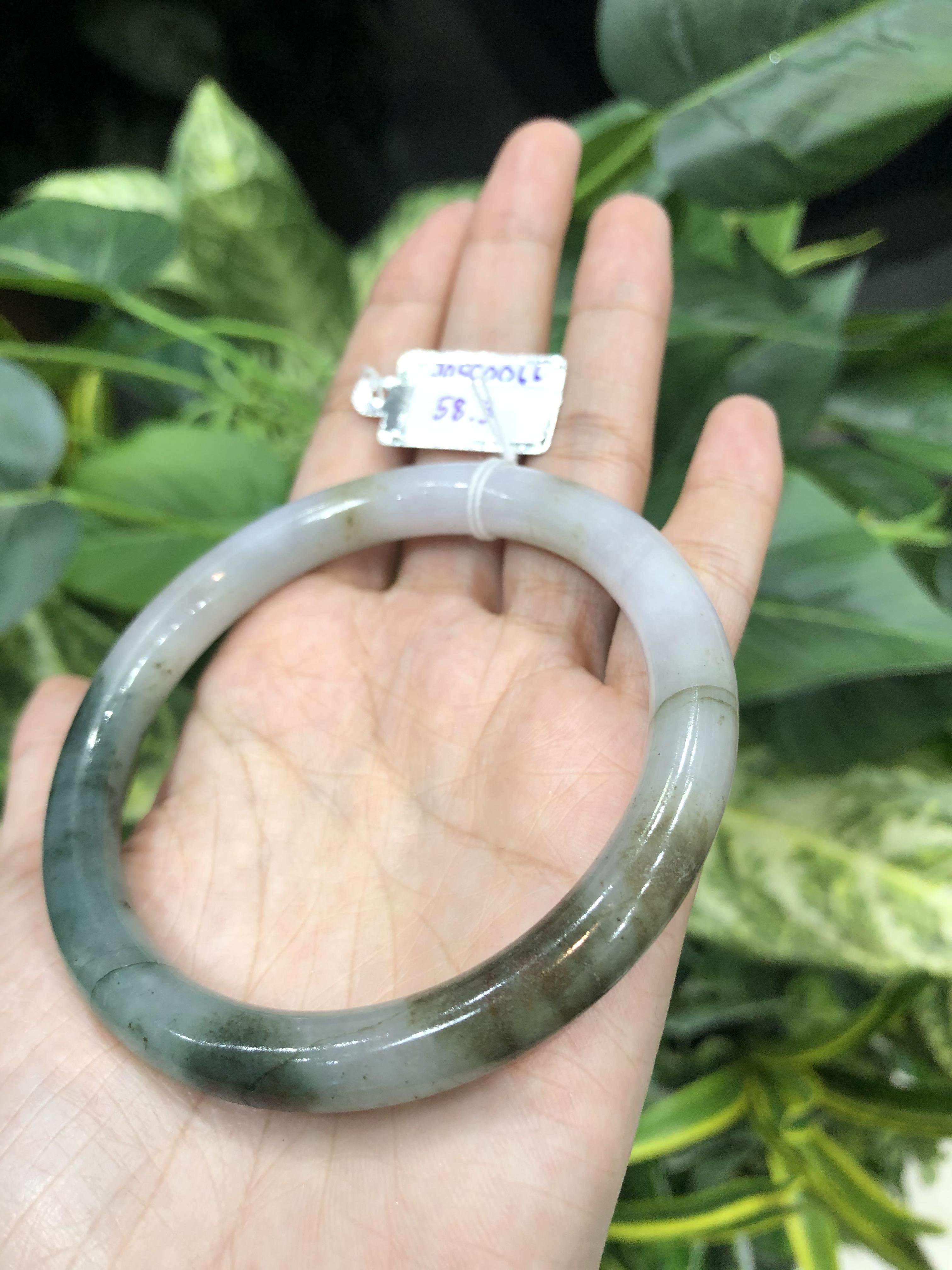 J05C0066 หยก พม่า แท้ Jade กำไลหยก 58.3 มม (Jade bracelet) พม่า (Myanmar)