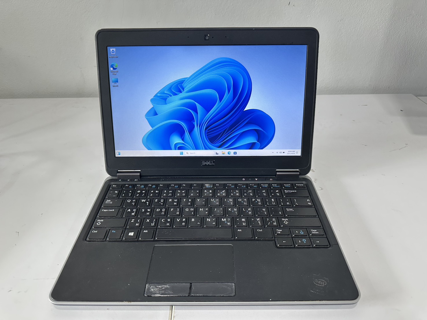 Dell Latitude E7240(i7-4600U/8GB/SSD 256GB) No Adapter ยางตรงทัสแพทเสื่อม
