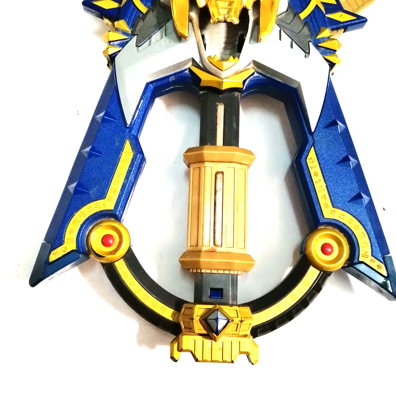 ดาบแปลงร่าง ของริวเคนโด ขนาดตามรูป ***ไม่มี ริวเคนคีย์ ไม่เช็คระบบ ฝาลังถ่านมีข้างเดียว มีรอยบ้าง ขายตามสภาพ พิจารณาก่อนซื้อ