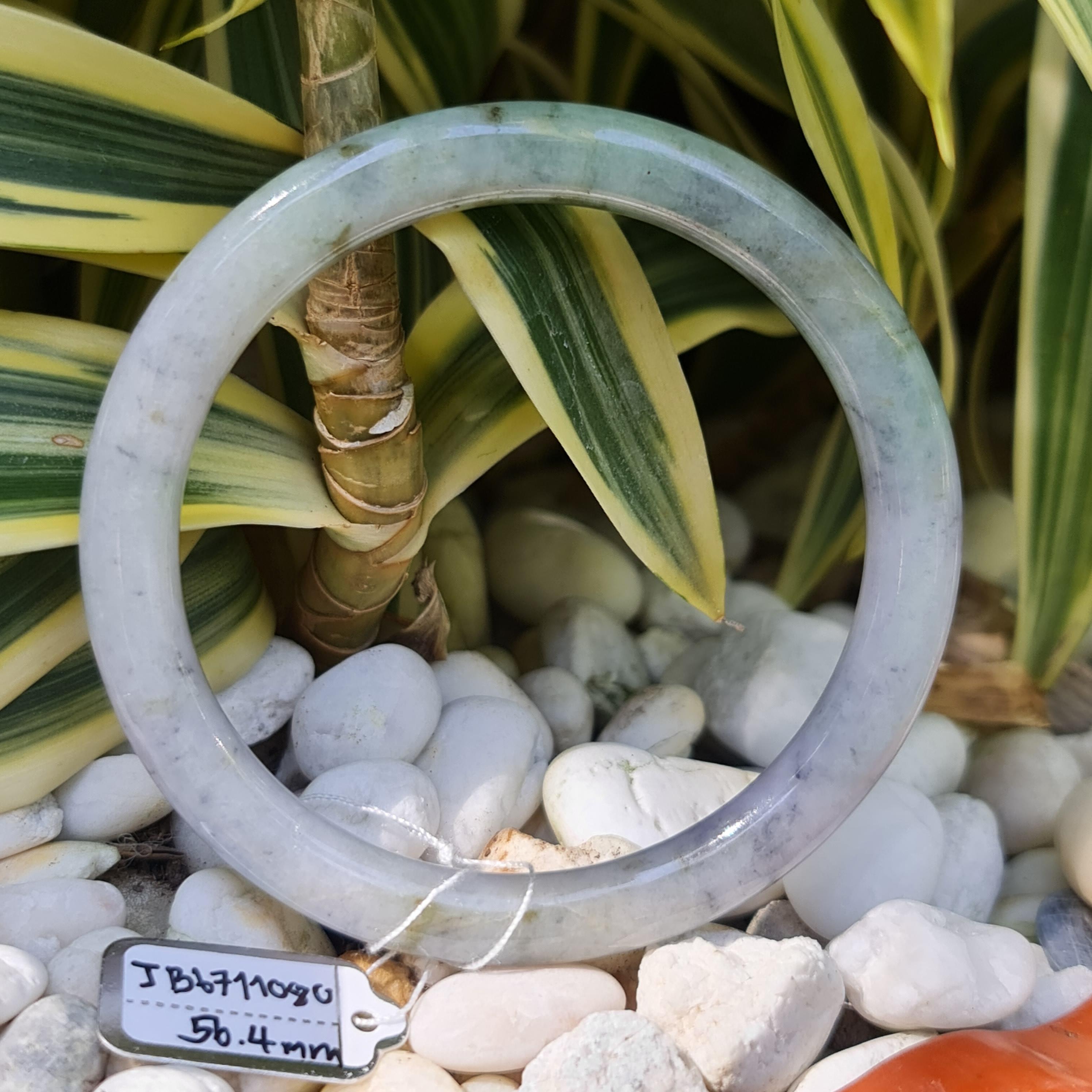 JB6711080 หยก พม่า แท้ Jade กำไลหยก 56.4 มม. (Jadeite bracelet) พม่า (Myanmar)