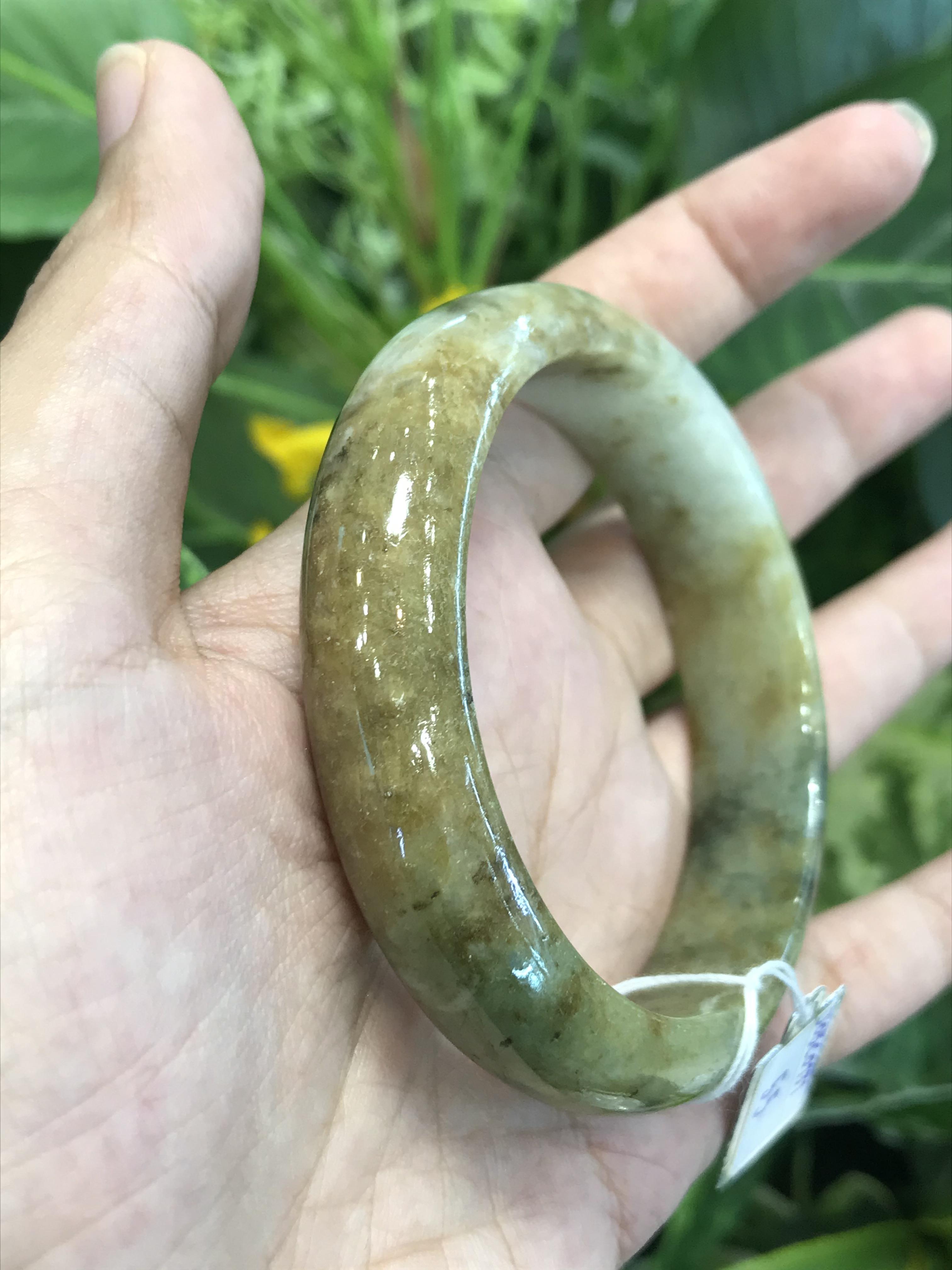 J05C0131 หยก พม่า แท้ Jade กำไลหยก 55.0 มม. (Jade bracelet) พม่า (Myanmar)