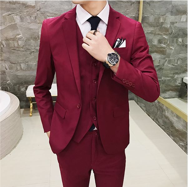 เช่า ชุดสูทชาย ทรงคลาสสิก พร้อมเสื้อกั๊ก