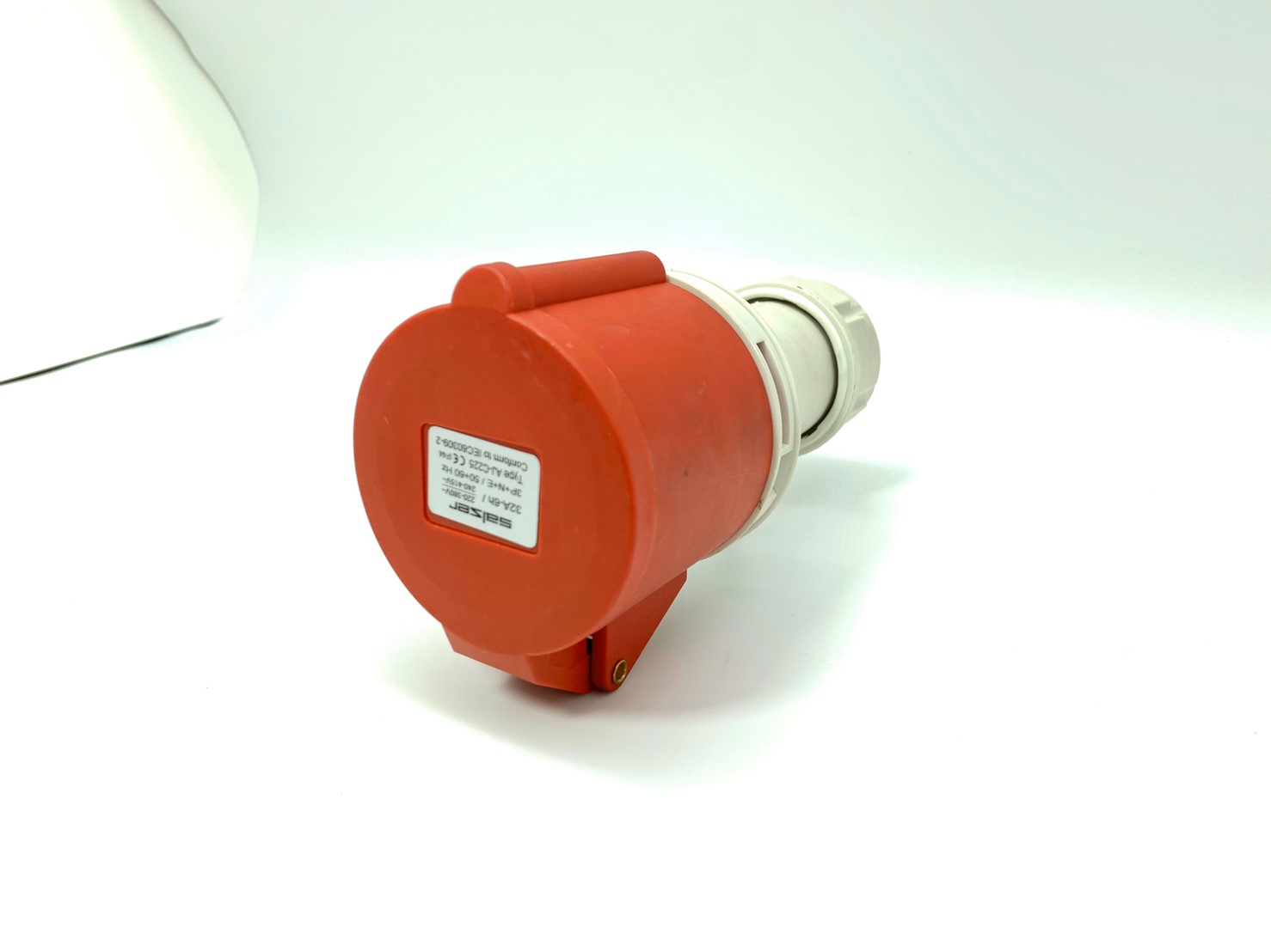 ปลั๊กตัวผู้ ( 3P+N+E) 32A 400V IP44