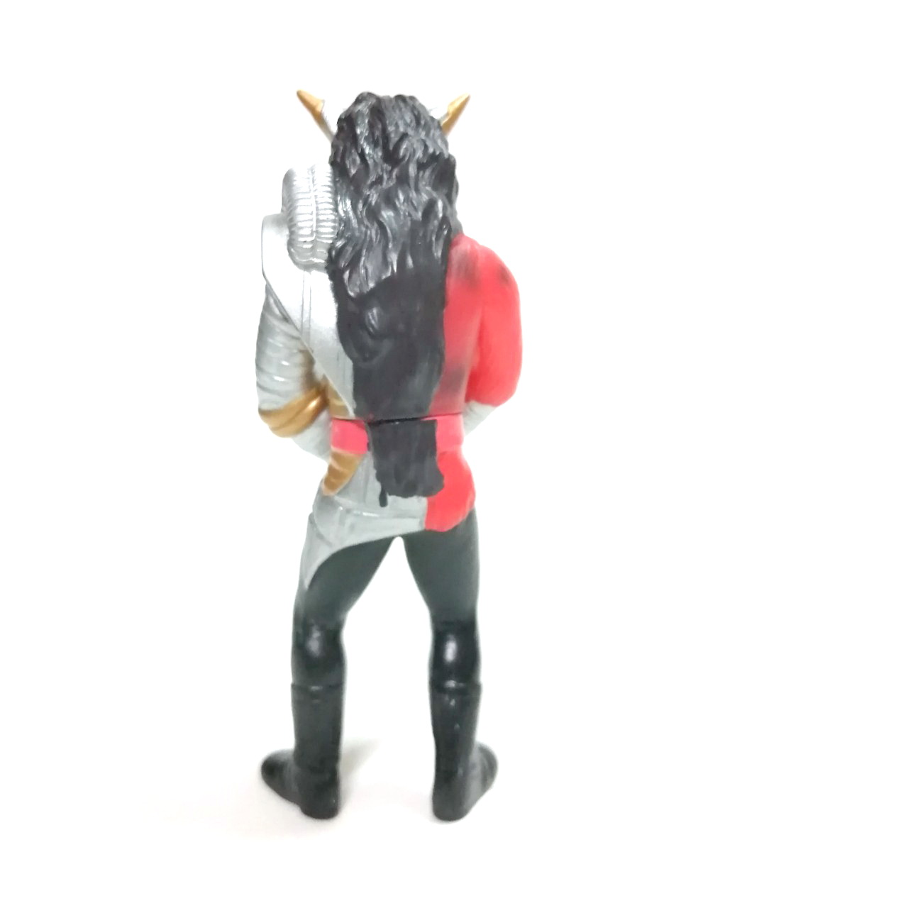 ซอฟ 4นิ้ว สัตว์ประหลาดเสือดาวกรรไกร จากไรเดอร์วี3 ขนาดตามรูป สภาพดี