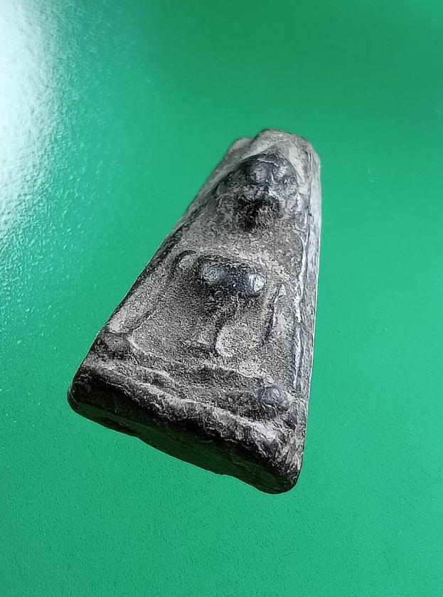 ผ2900 พระผงสุพรรณ ไม่ทราบที่ครับ