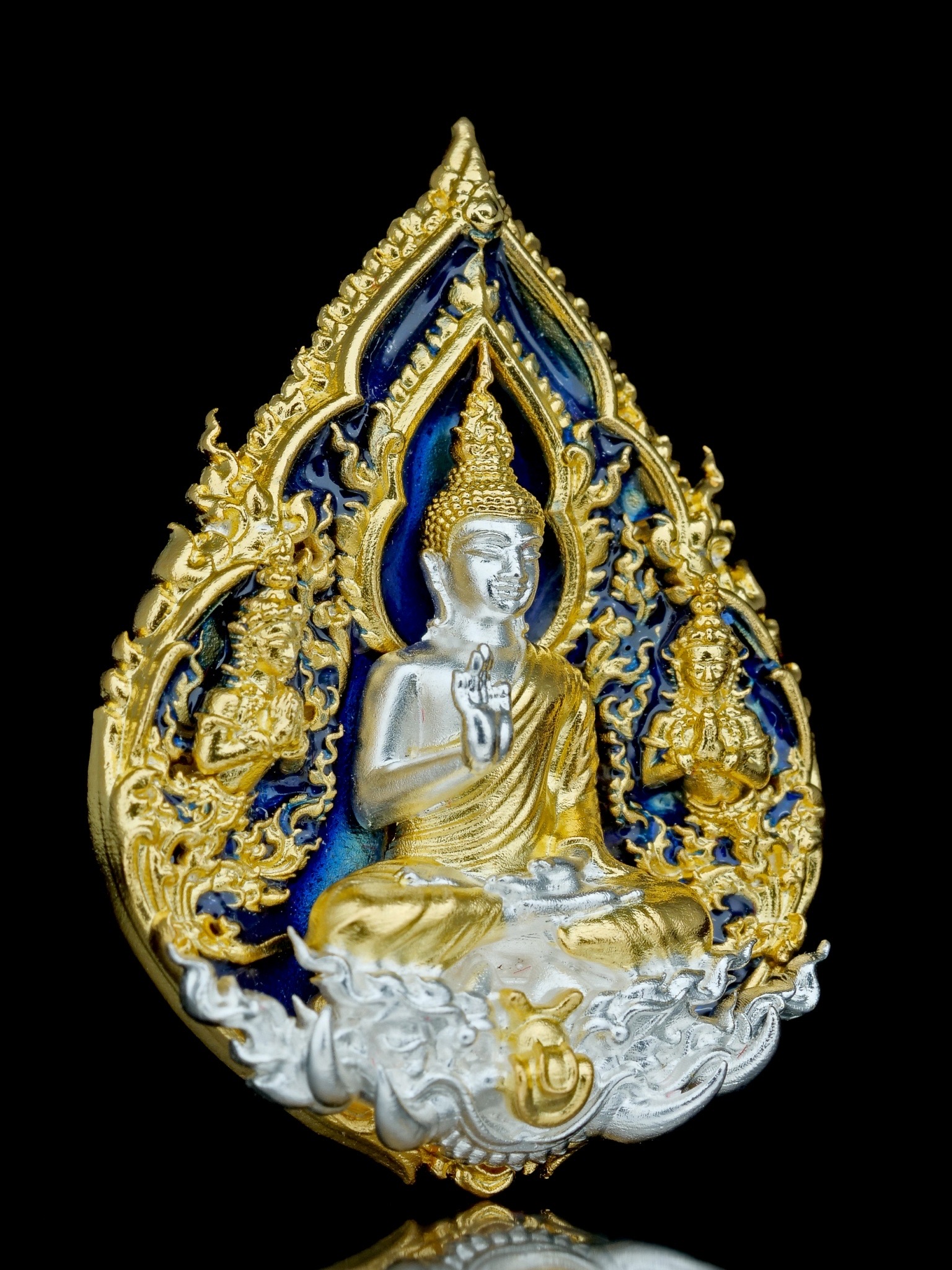 พระพุทธประทานพร รุ่น พุทธบารมี รหัส4 เนื้อบรอนซ์ชุบทอง ลงยาน้ำเงิน องค์ชุบ2K