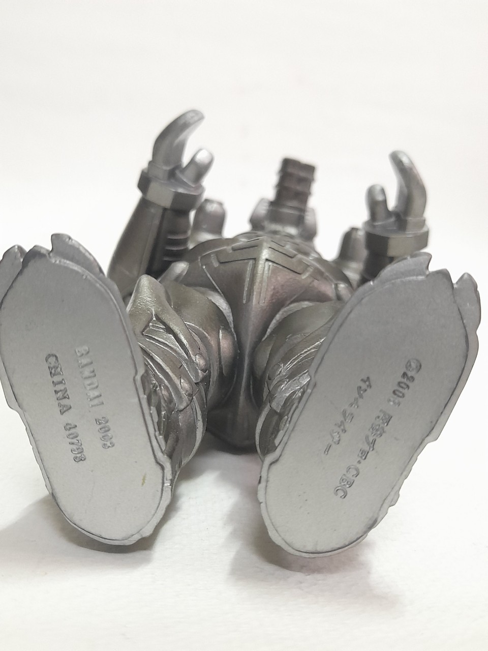 ซอฟ 6.5-7 นิ้ว หุ่นยนต์ เอมเพอไรเซอร์ จากอุลตร้าแมนเมบิอุส มือสอง สภาพดี มีรอยบ้าง มีปั๊มใต้เท้า ไม่พบบ่อย