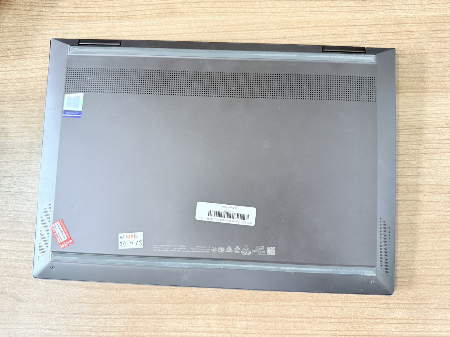 NOTEBOOK HP Envy x360 (Ryzen5 2500U/8GB/M.2 256GB) + Adapter จอ Bright เล็กน้อย มุมเครื่องกรอบจอบุบ