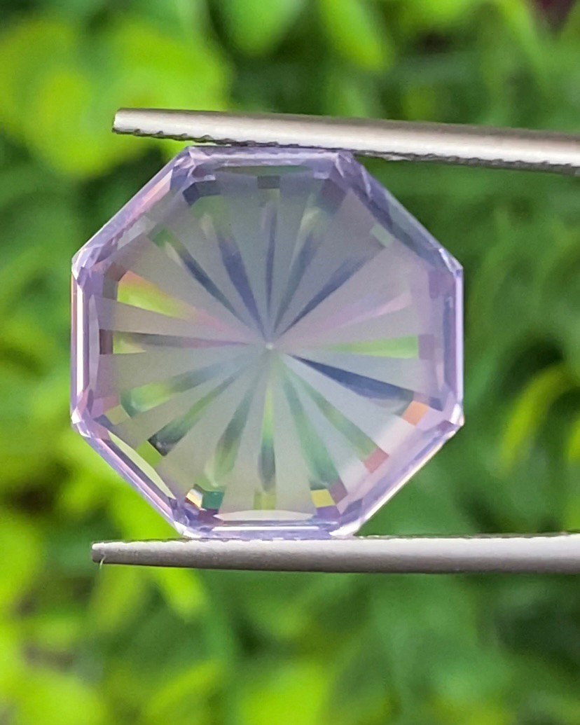 พลอย ลาเวนเดอร์ ควอตซ์ Lavender Quartz 16.9 กะรัต (Cts.) พลอยแท้ อัญมณีมงคลประจําวันเกิด เครื่องประดับพลอย