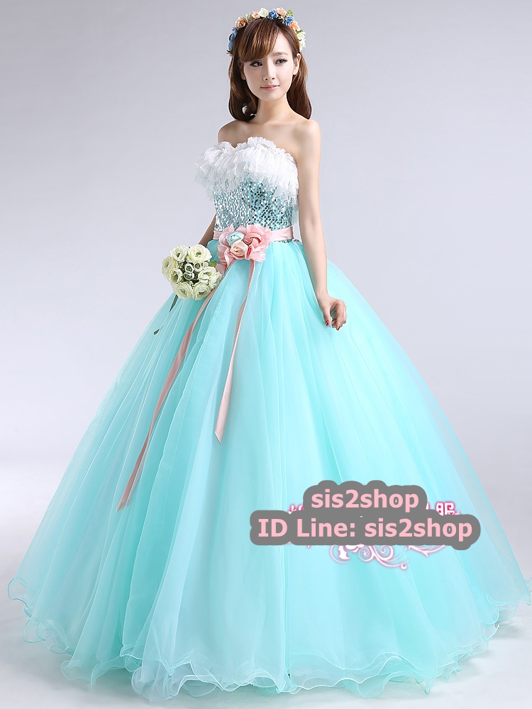 พร้อมเช่า ชุดแฟนซี ชุดราตรียาว สีฟ้ามิ้นต์ แต่งลูกไม้ขาว ช่วงอกปักเลื่อม