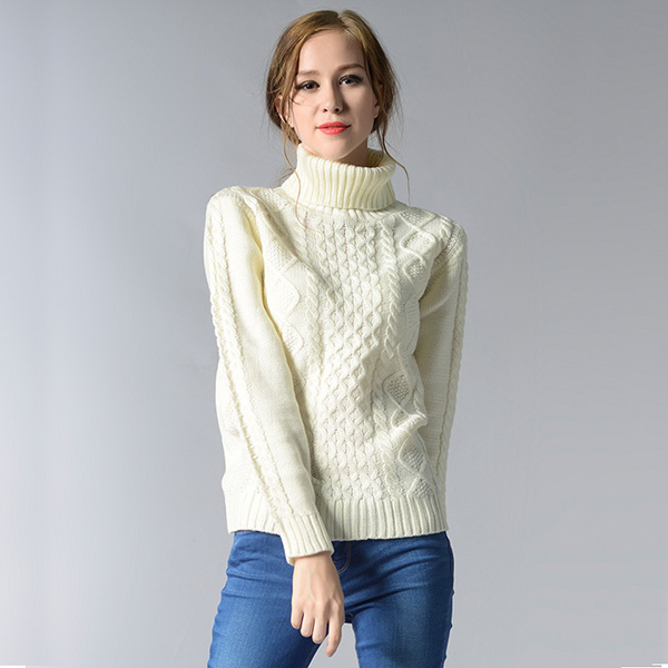 เสื้อสเวตเตอร์คอพับ ไหมพรมหนานุ่มถักลายนูน (12279B)