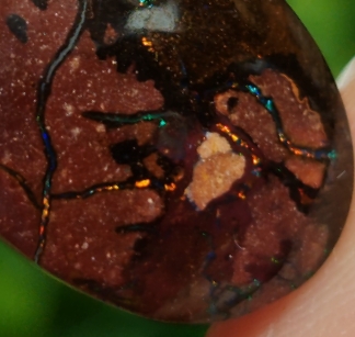 พลอย โบลเดอร์ โอปอล ออสเตรเลีย Australian Boulder Opal 10.22 กะรัต (Cts.) พลอยแท้ อัญมณีมงคลประจําวันเกิด เครื่องประดับพลอย