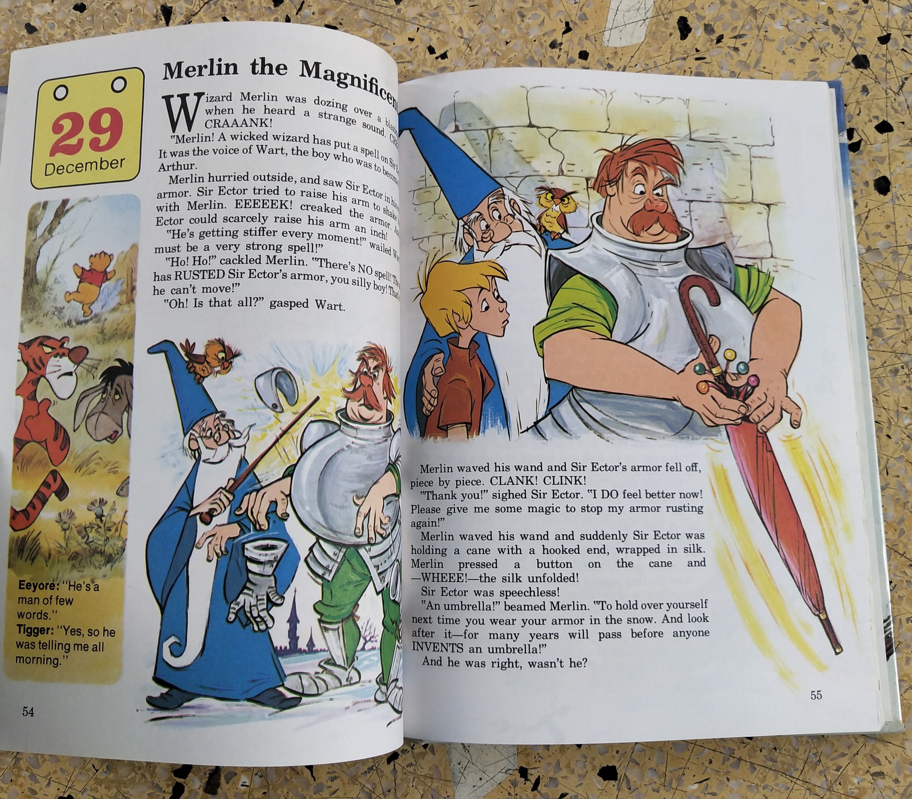 หนังสือภาพการ์ตูนดิสนีย์น่ารัก **หนังสิอเก่า มีตำหนิ โปรดตรวจสอบทุกภาพ ปกแข็ง ฉบับภาษาอังกฤษ เล่าเรื่องราวของทุกวันในฤดูหนาว ผ่านตัวการ์ตูนจากดิสนีย์ Story a Day for every day of the year ,Winter