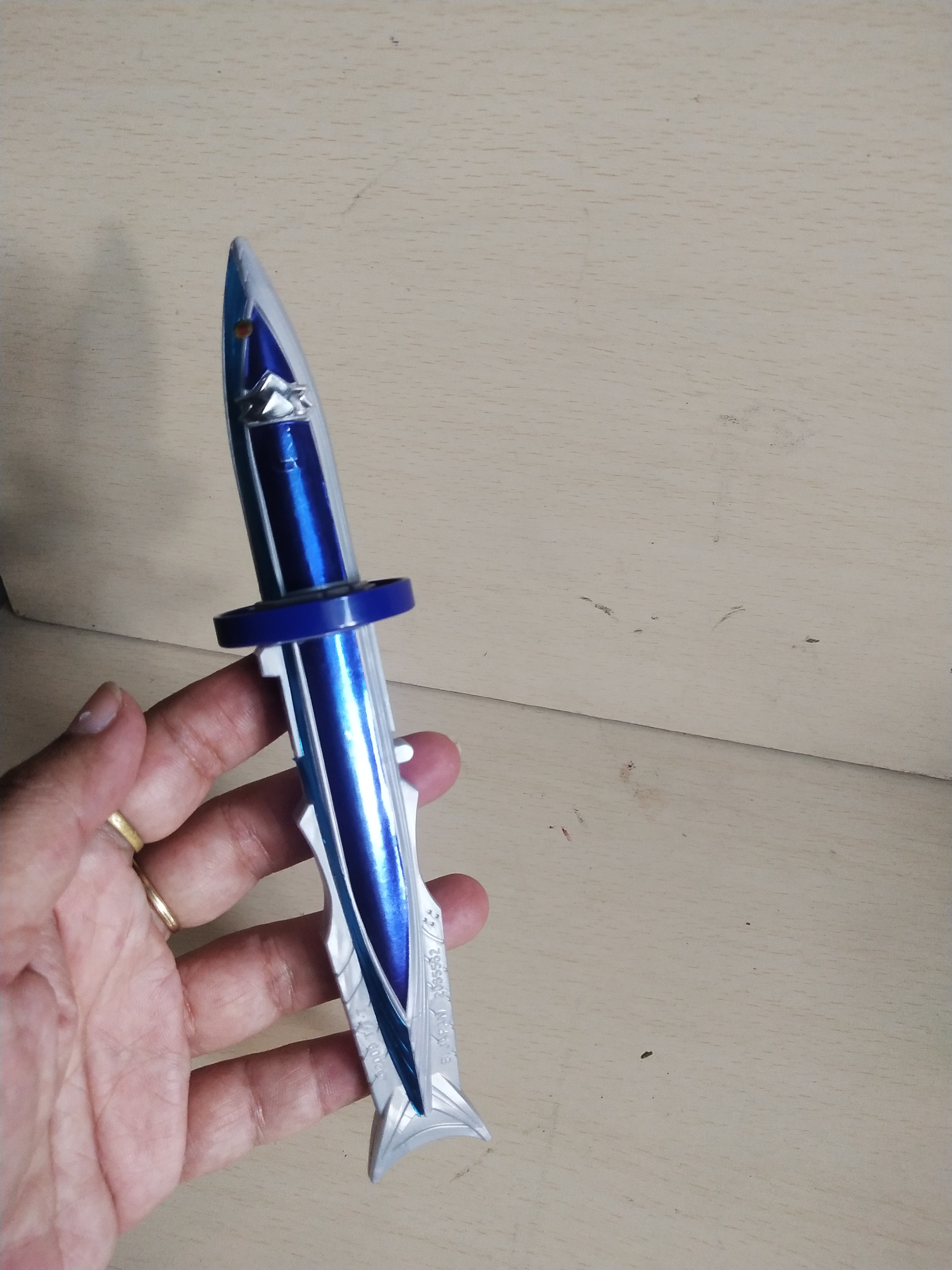 มีหลายภาพ ดาบซากานะมารุ ขนาดเล็ก จาก ขบวนการซามูไรเซ็นไต ชินเคนเจอร์