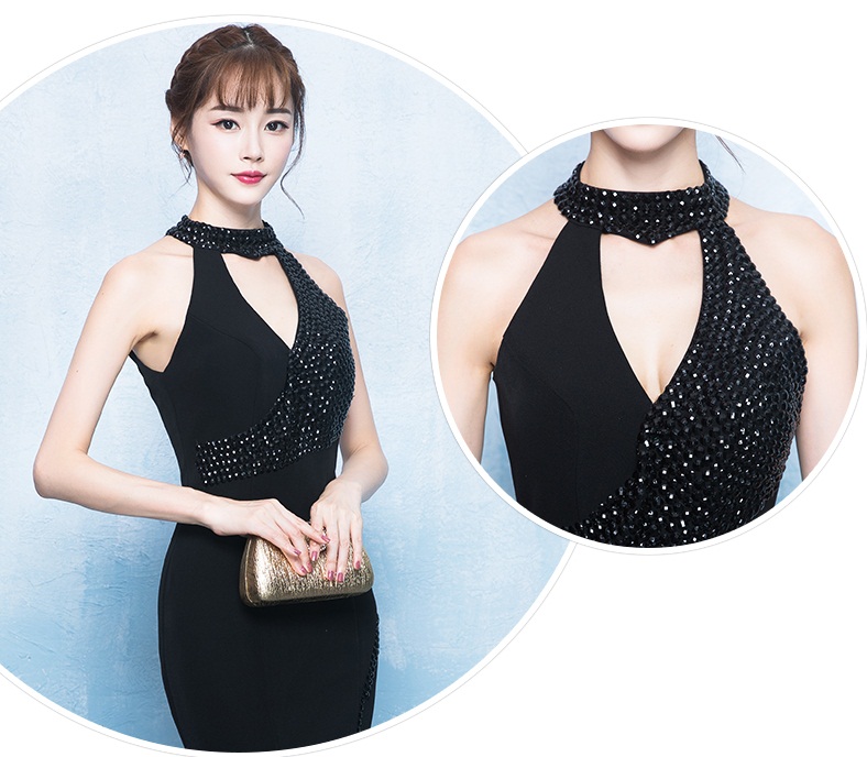 Pre-order ชุดราตรียาวคล้องคอทรงหางปลาสีดำ คอเว้าลึก แต่งลูกปัดเรียบหรู ซิปหลัง