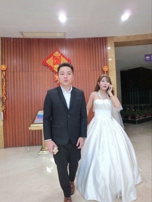 ชุดแต่งงาน เกาะอก หางยาว