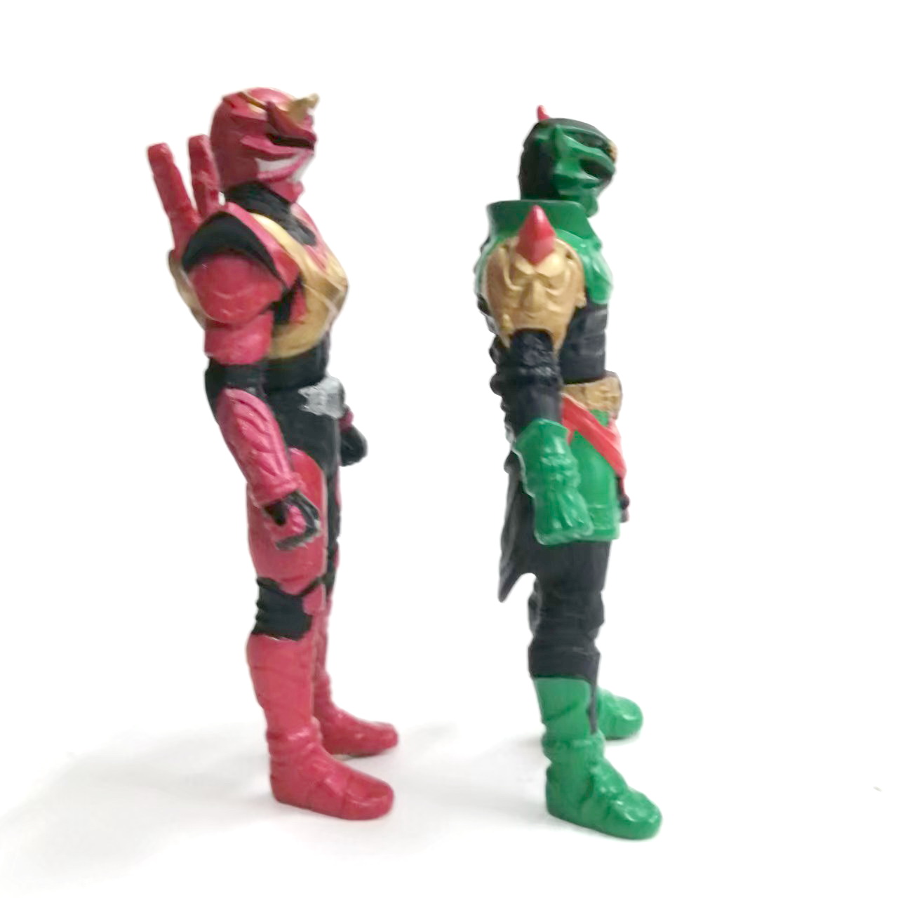 ซอฟ4นิ้ว กล่องคู่ ไรเดอร์ฮิบิกิร่างอาร์มฮิบิกิ กับ ไรเดอร์คาบูกิ มือสองสภาพดีมีรอยบ้าง กล่องไม่สวยขายคู่สองตัวไม่แยก