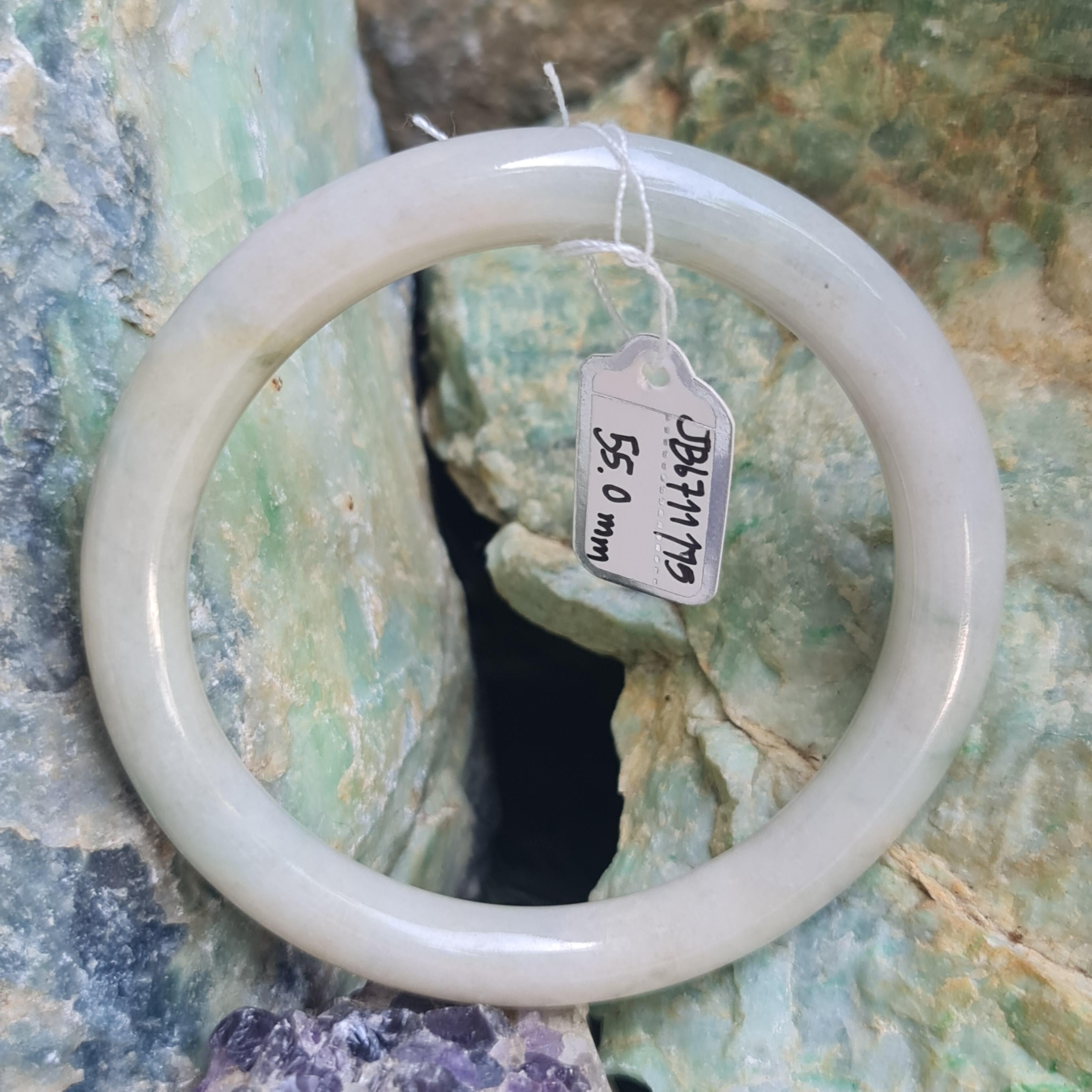 JB6711175 หยก พม่า แท้ Jade กำไลหยก 55.0 มม. (Jadeite bracelet) พม่า (Myanmar)