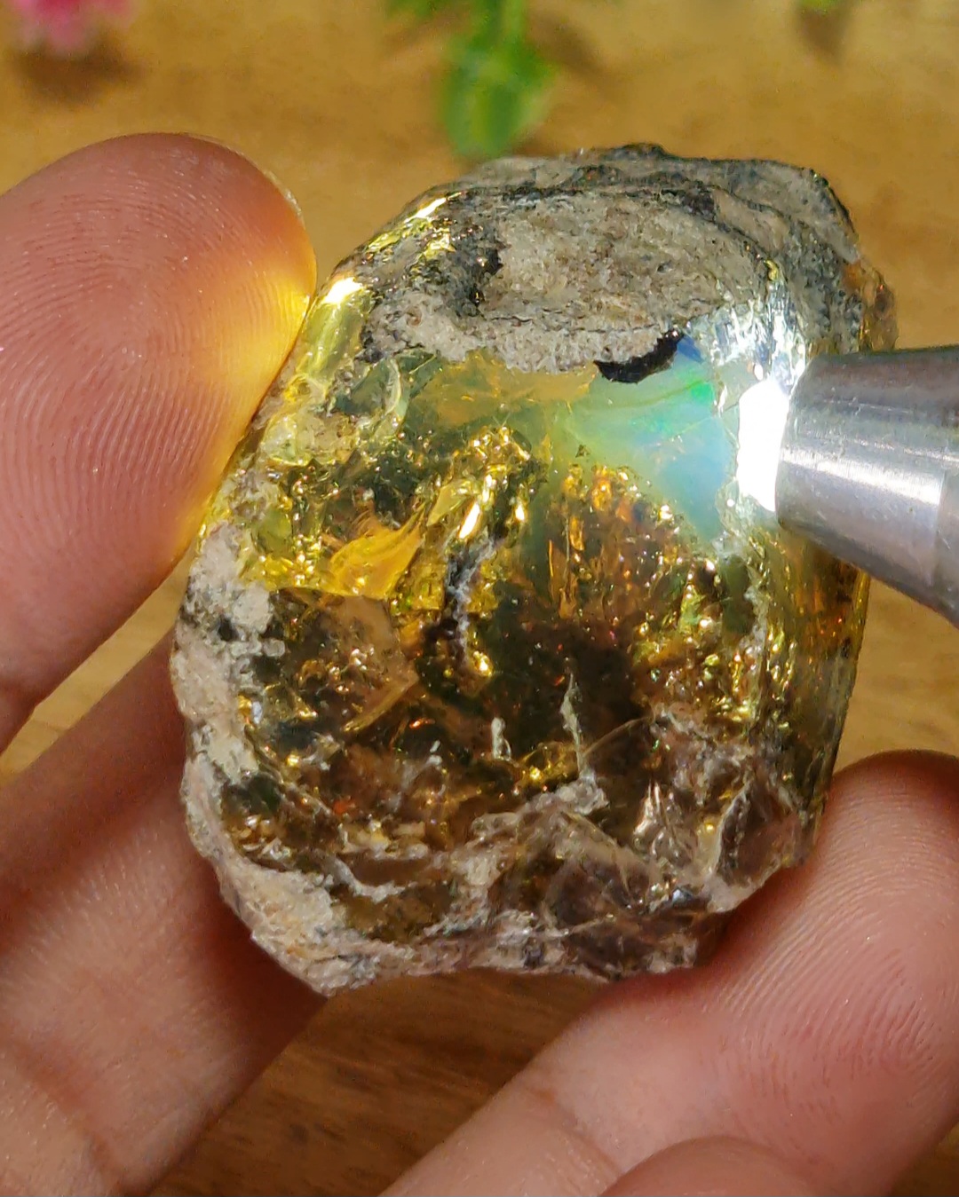 ก้อน ผลึก โอปอล Opal 53 กรัม (Grams.) พลอยแท้ อัญมณีมงคลประจําวันเกิด เครื่องประดับพลอย