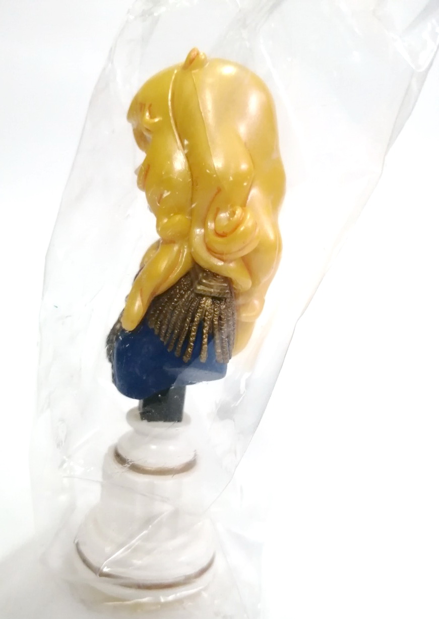 บัซครึ่งตัว แคแรคเตอร์ จาก กุหลาบแวร์ซาย์ ตัวออสการ์ (ตัวลับ),ทำสีสำเร็จ งานของ FURUTA สวยงามเก่าเก็บ ยังไม่ได้แกะแพค