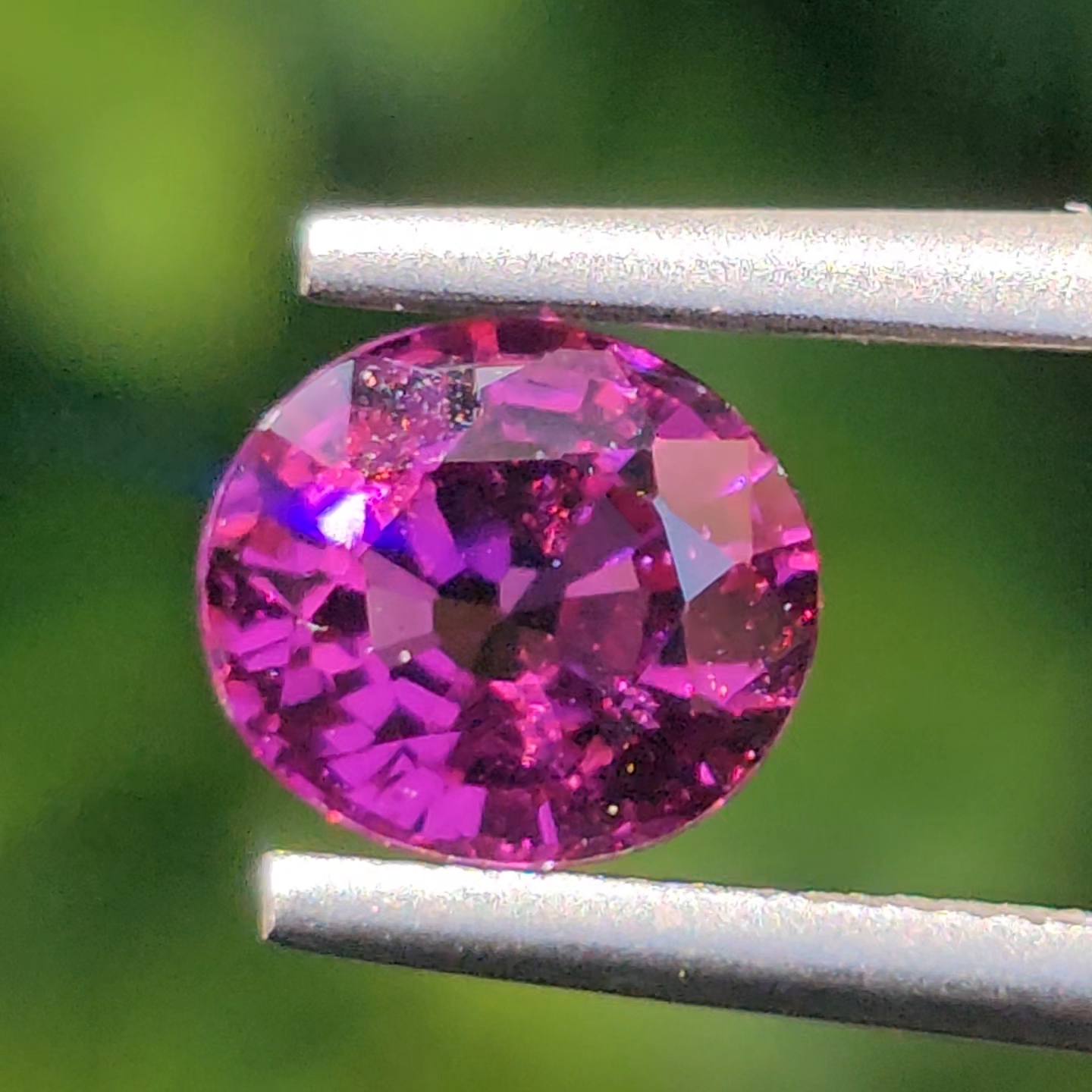 พลอย อุมบาไลต์ การ์เน็ต Umbalite Garnet 1.07กะรัต (Cts.) ดิบ Unheated ลอยแท้ อัญมณีมงคลประจําวันเกิด เครื่องประดับพลอย