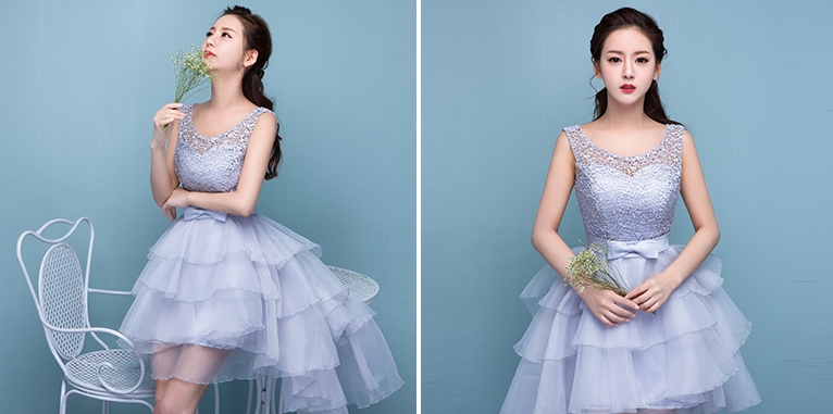 Pre-order ชุดราตรีสั้น หน้าสั้นหลังยาว แขนกุด คอกลม แต่งลูกไม้ช่วงอก คาดโบว์ที่เอว กระโปรงผ้าแก้วเป็นชั้น ๆ เชือกผูกหลัง